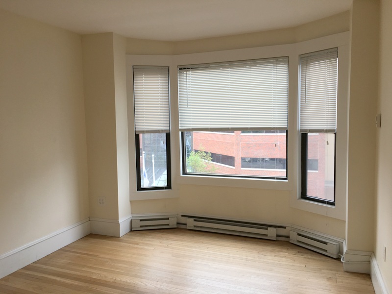 991 Massachusetts Ave, Harvard Square