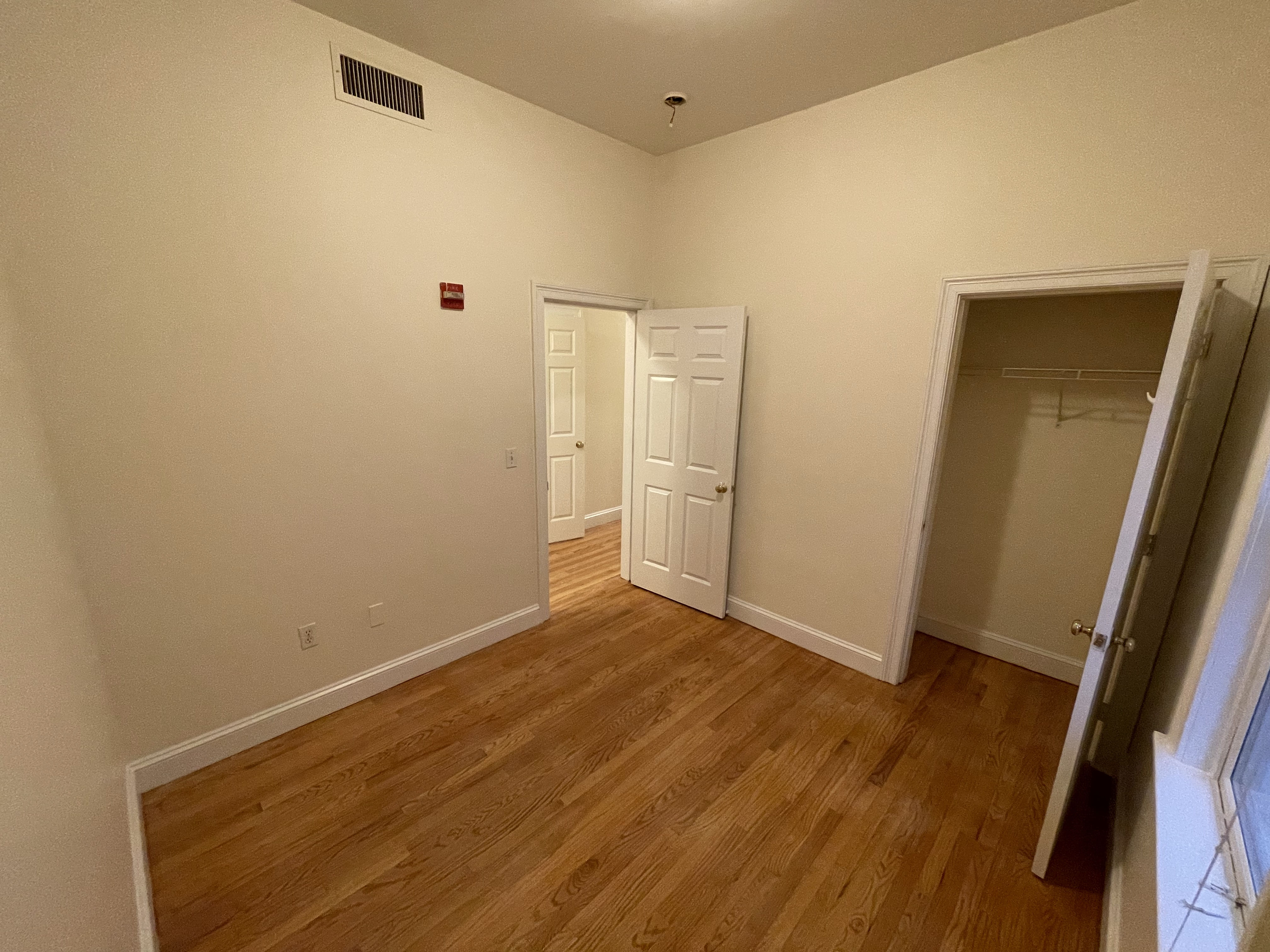 9 Gardner Ter, Allston