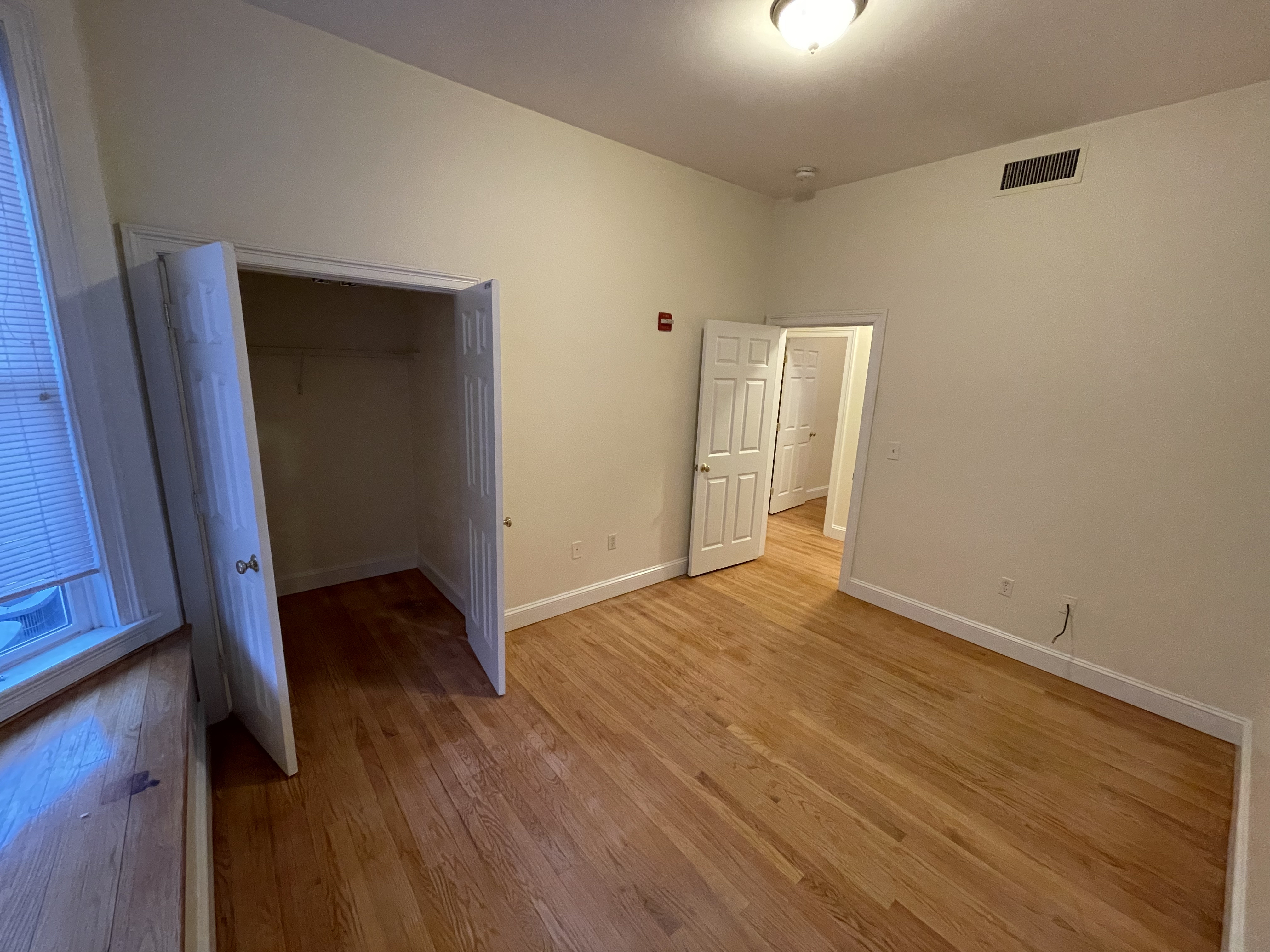 9 Gardner Ter, Allston