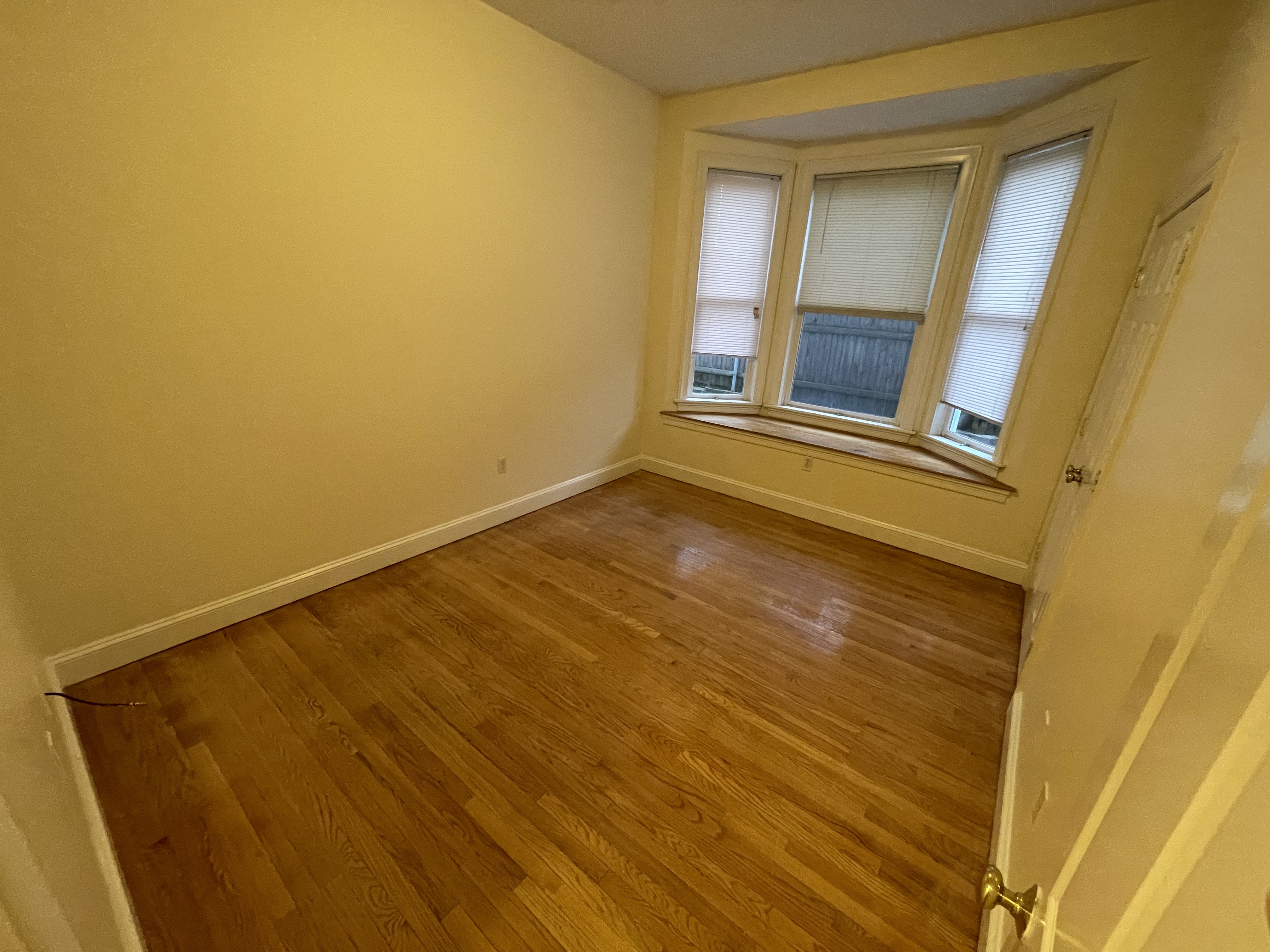 9 Gardner Ter, Allston