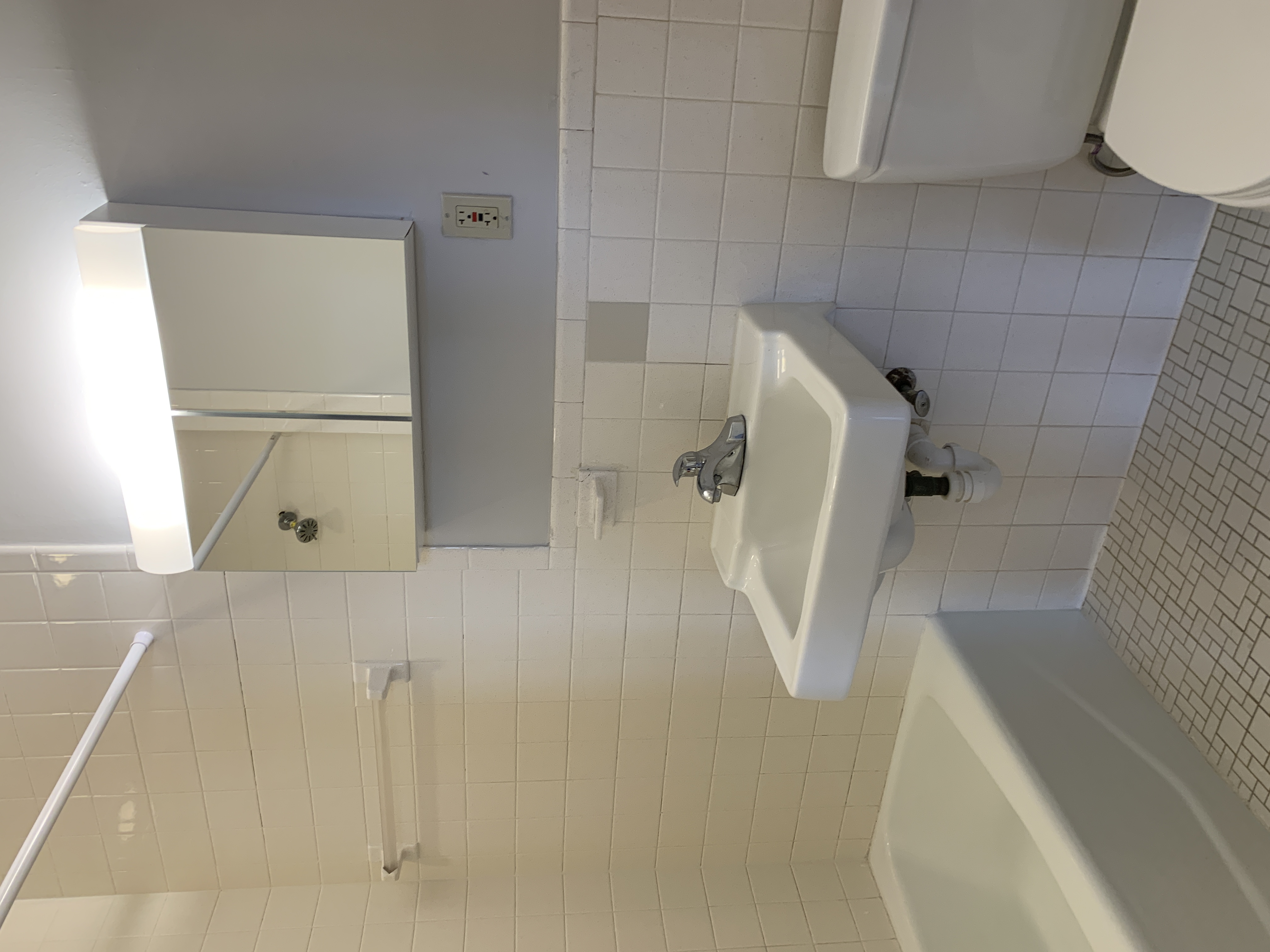 9 Elmer St, Riverside