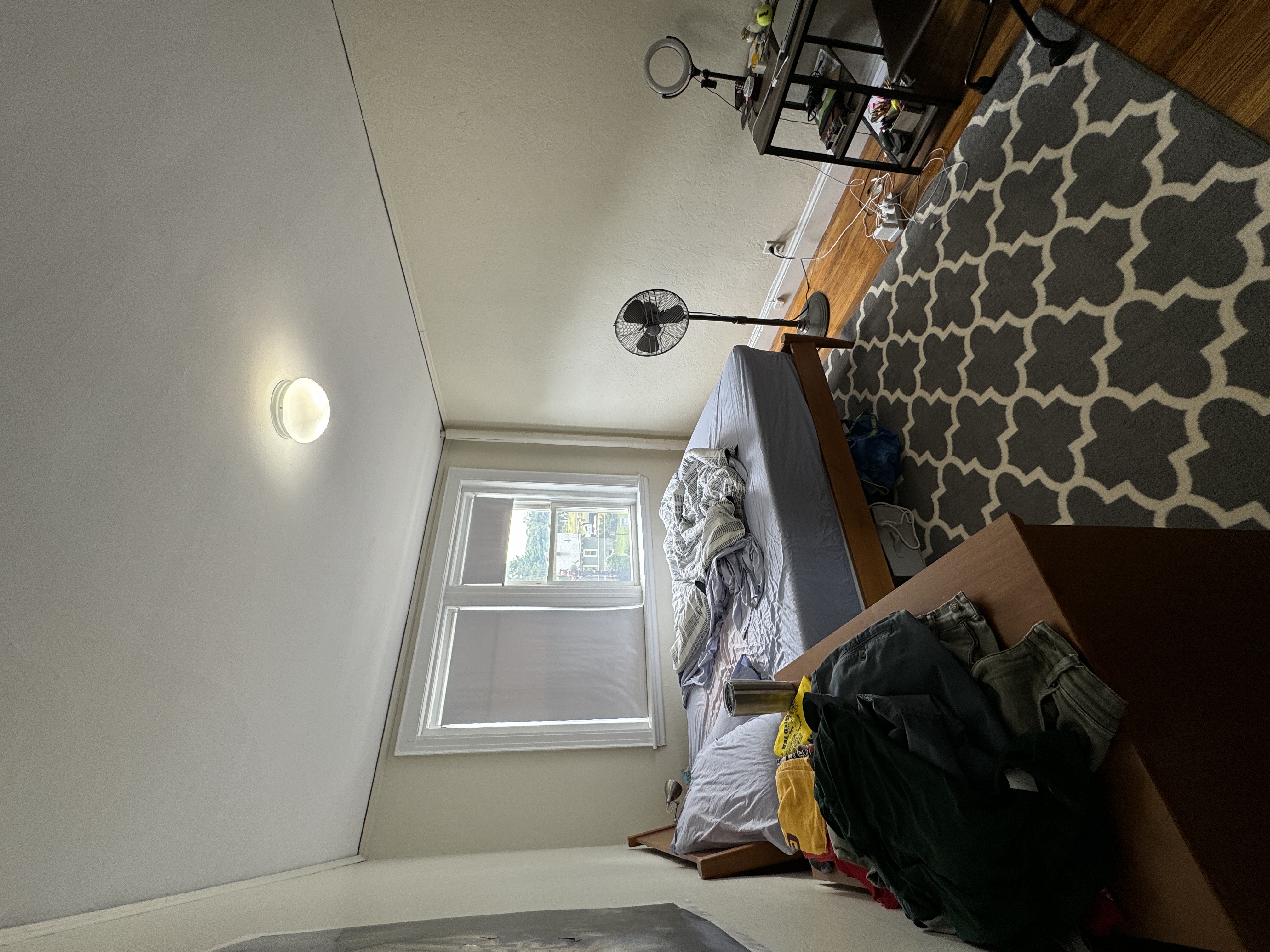 2045 Commonwealth Ave, Brighton