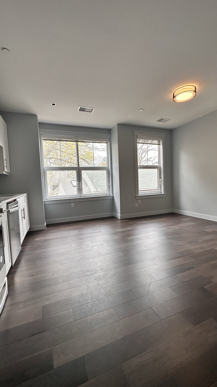 136 Babcock St, Coolidge Corner