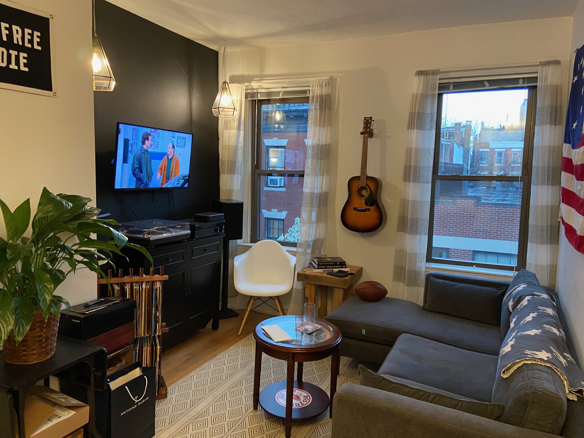 14 Irving St, Beacon Hill