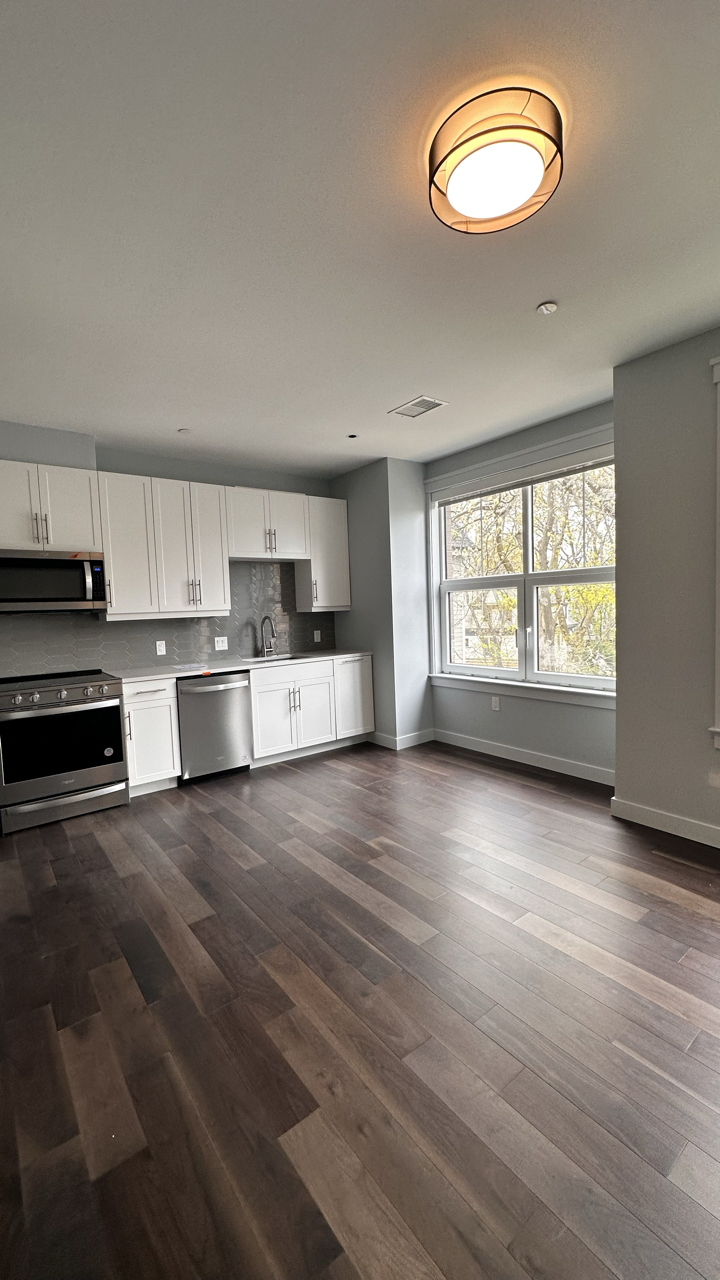 136 Babcock St, Coolidge Corner