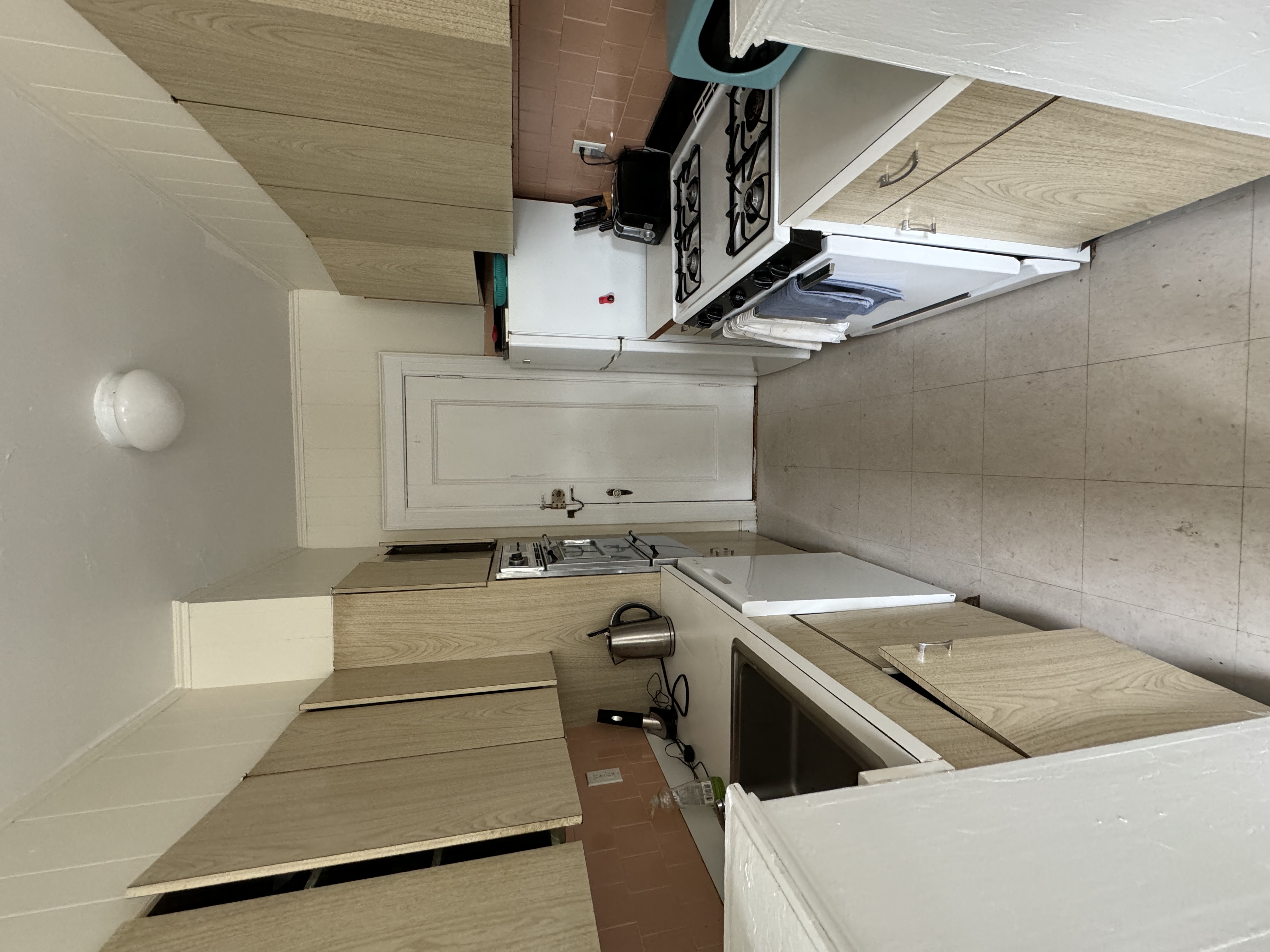 2045 Commonwealth Ave, Brighton