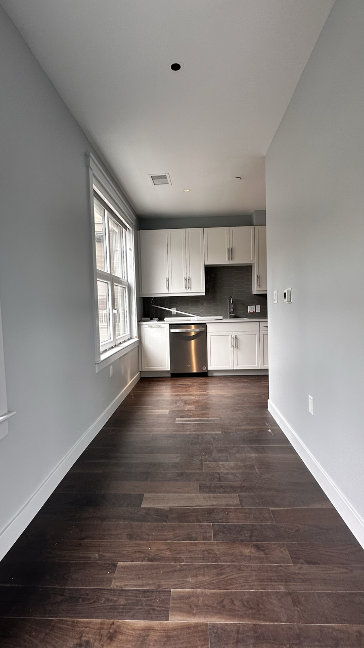 136 Babcock St, Coolidge Corner