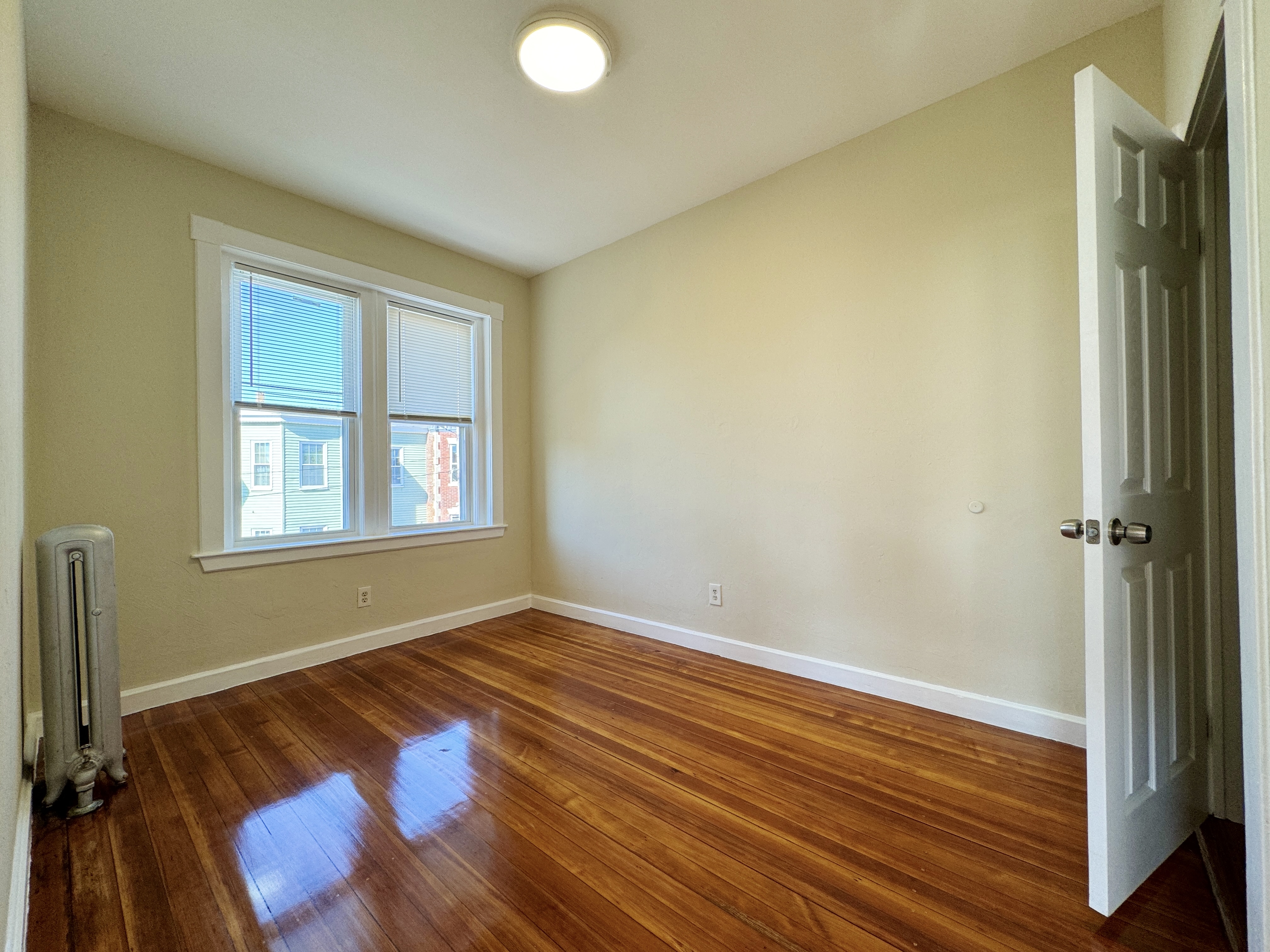 189 Chestnut St, Chelsea