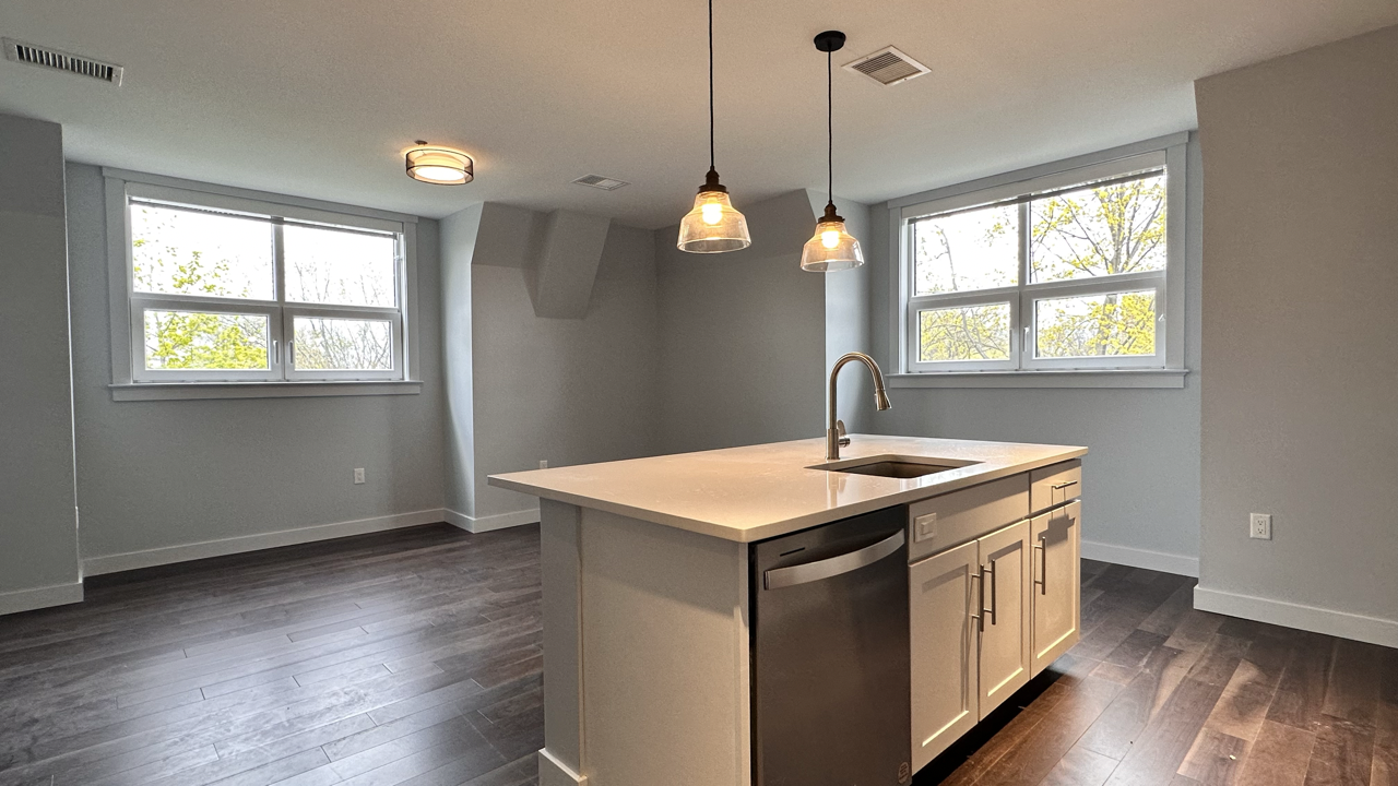 136 Babcock St, Coolidge Corner