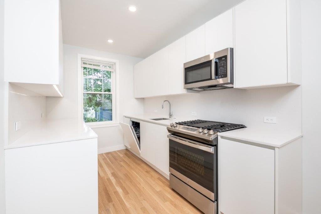 16 Forest St, Baldwin