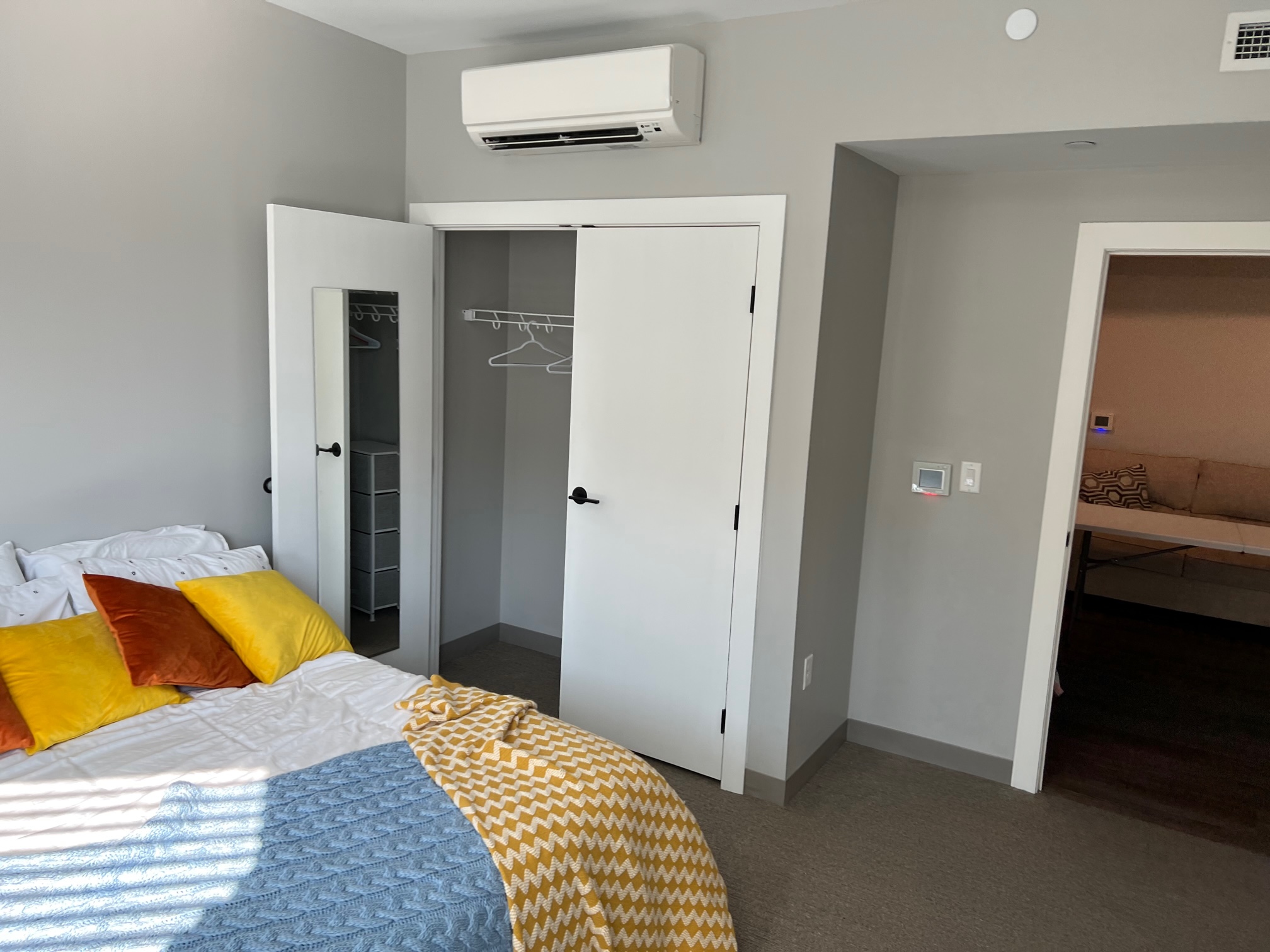 100 Hemenway St, Fenway