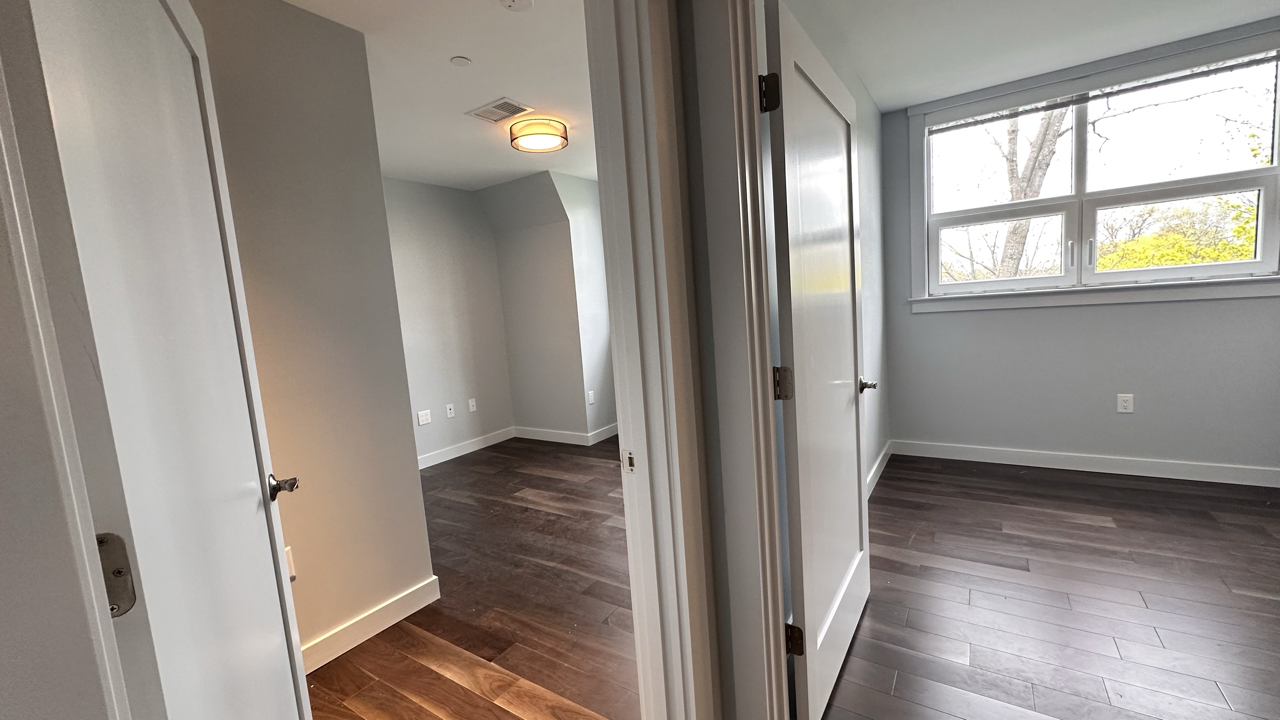 136 Babcock St, Coolidge Corner