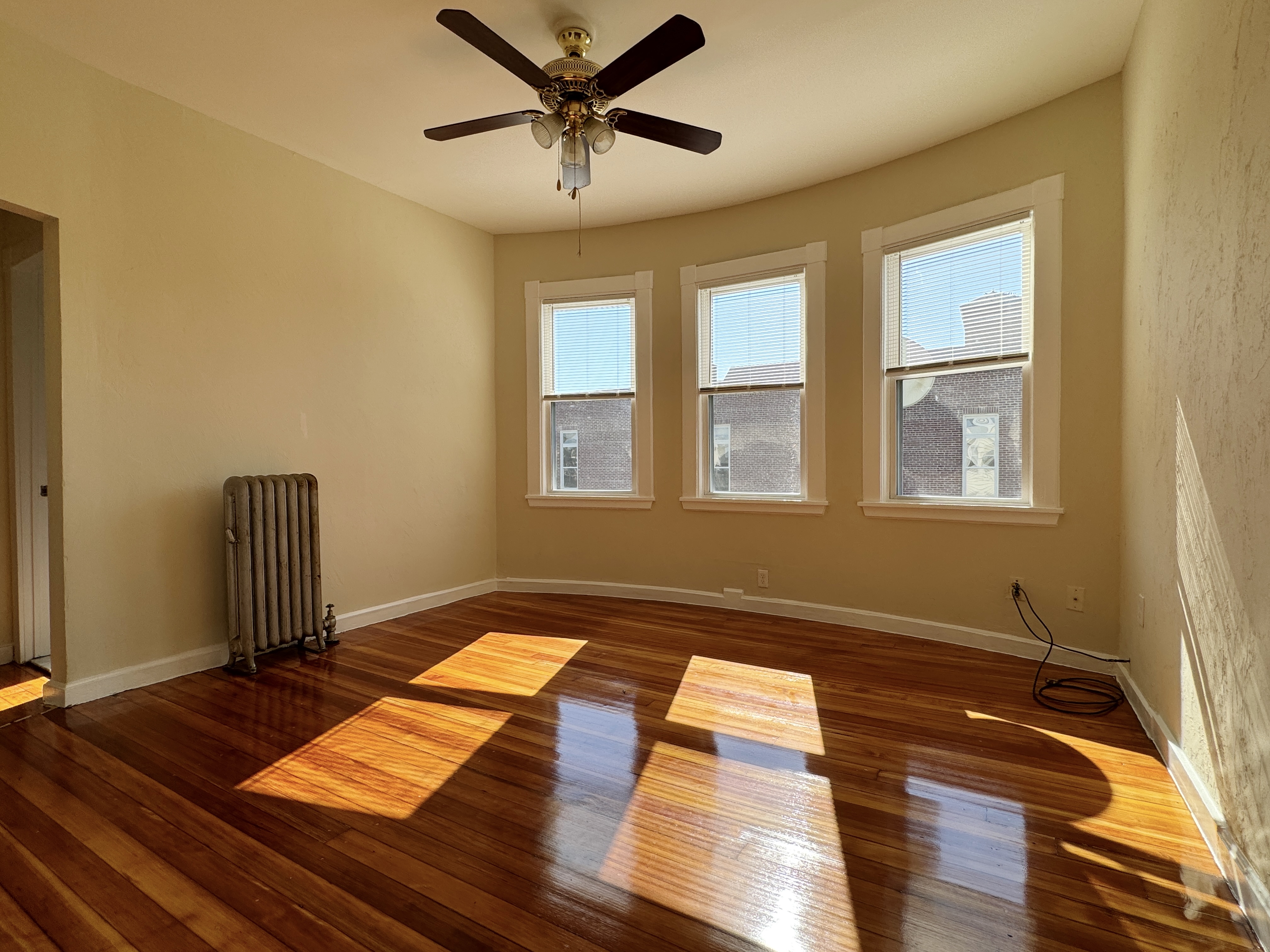 189 Chestnut St, Chelsea