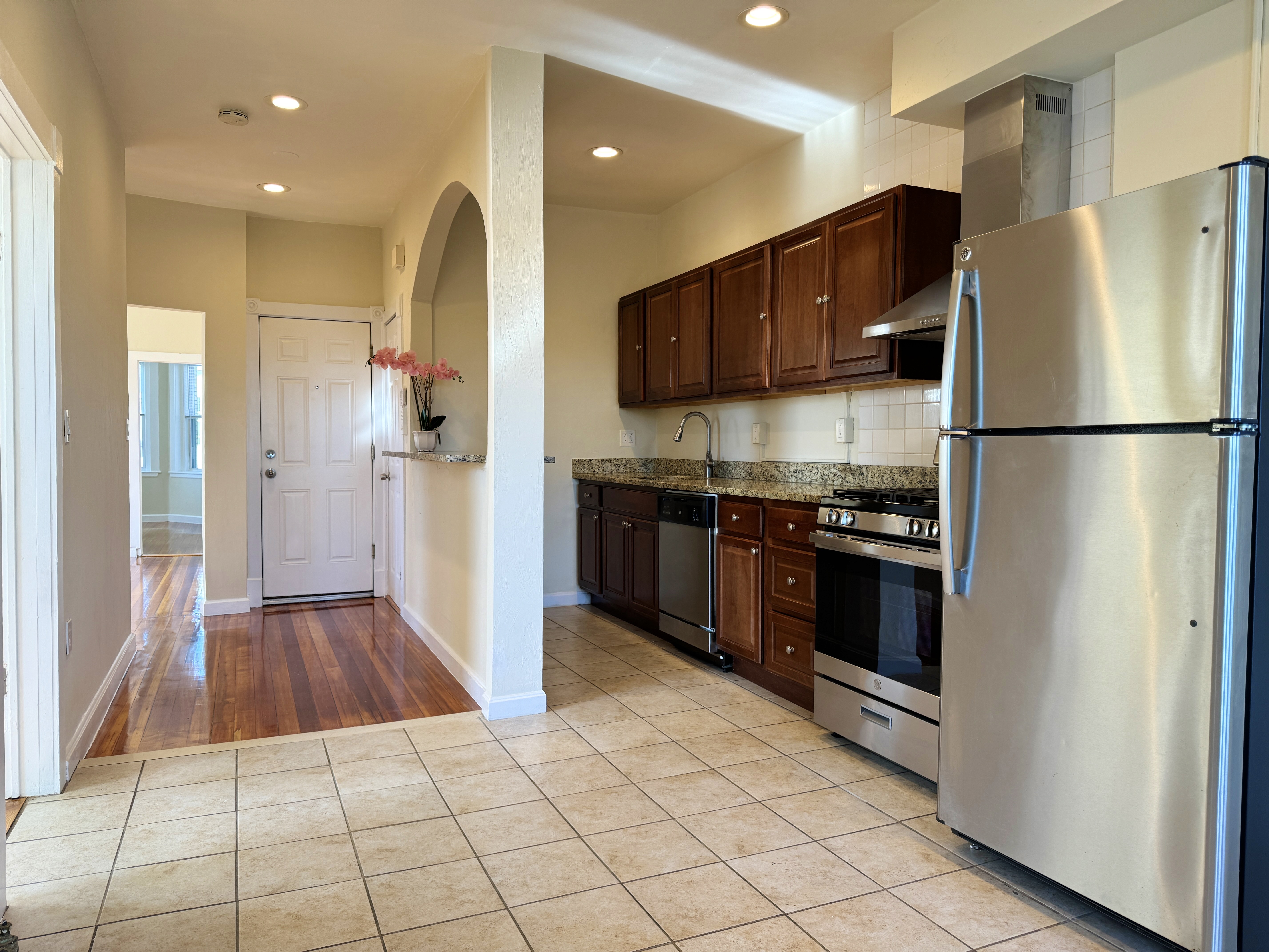 189 Chestnut St, Chelsea