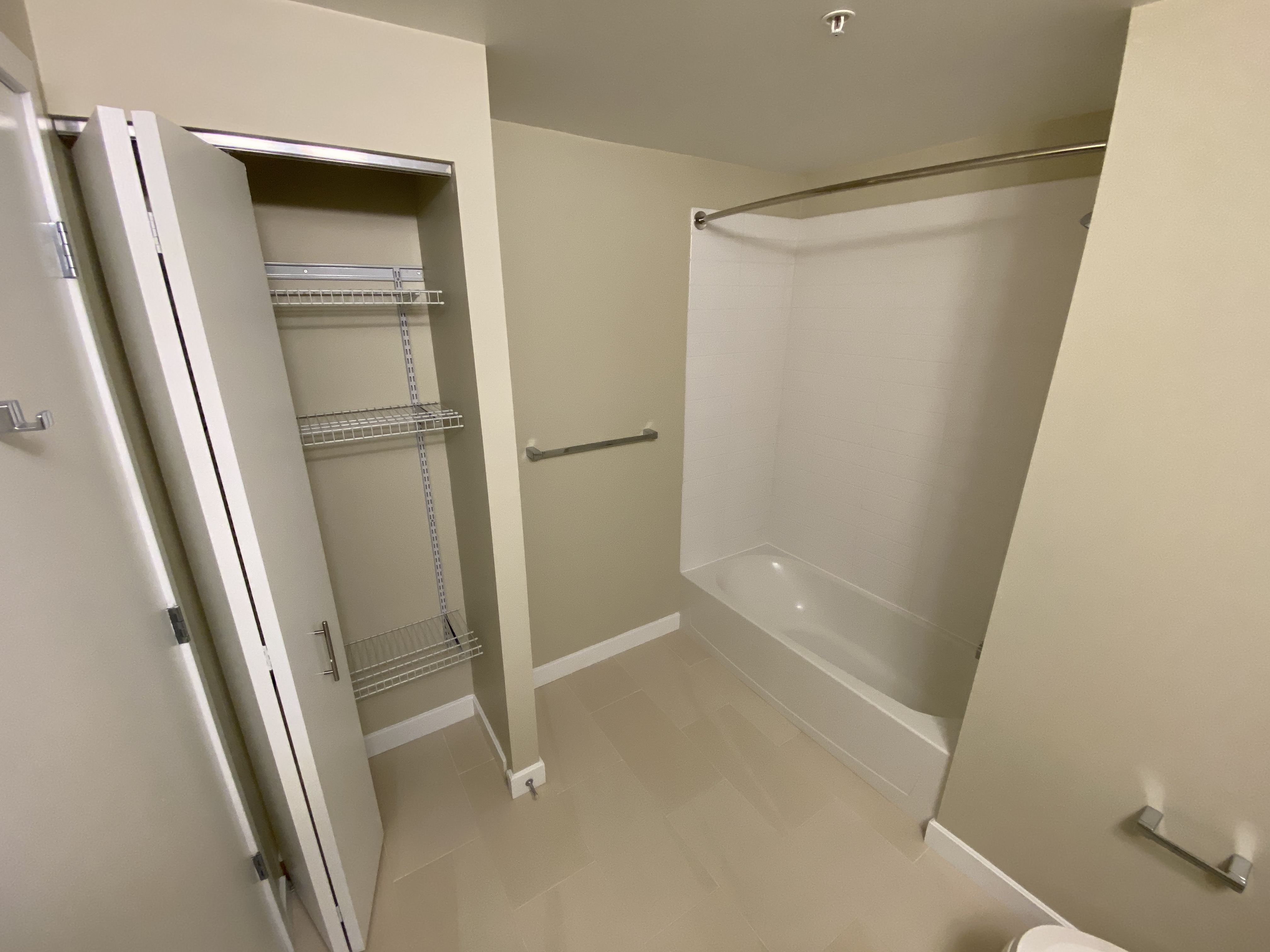 77 Exeter St, Back Bay