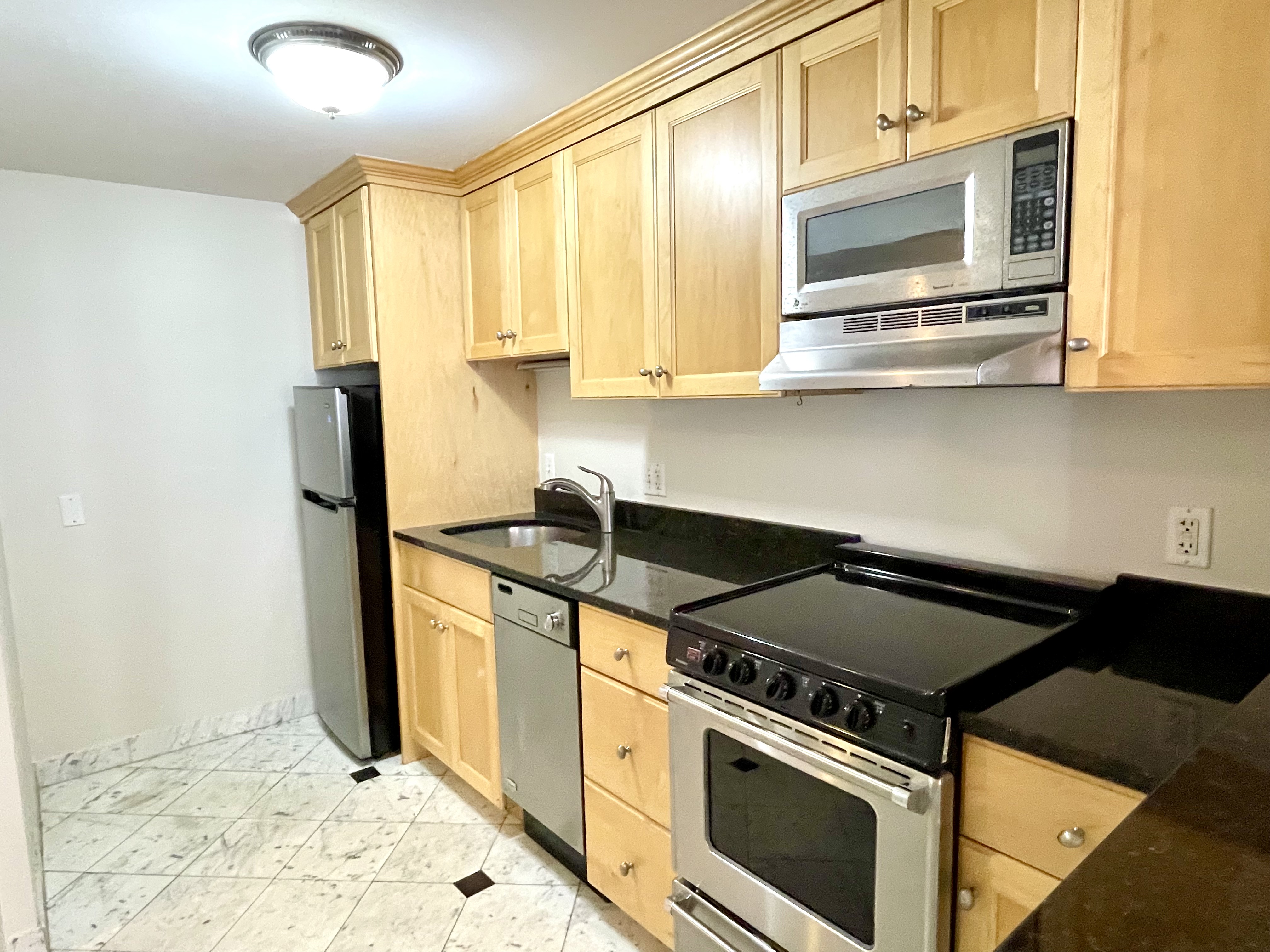 185 Beacon St, Back Bay