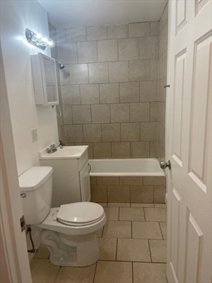 10 Yeamans St, Revere