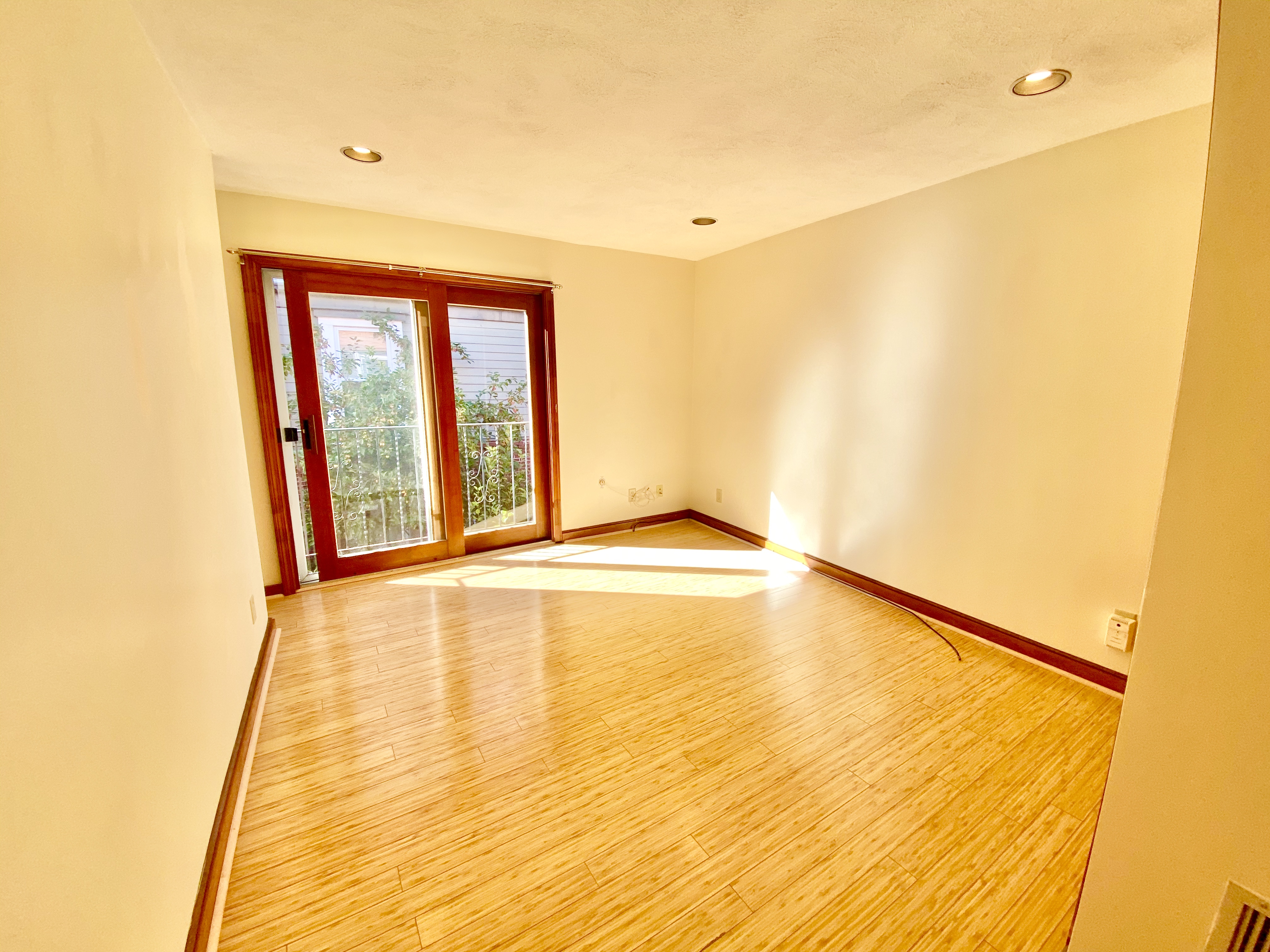 2 Webster Pl, North End