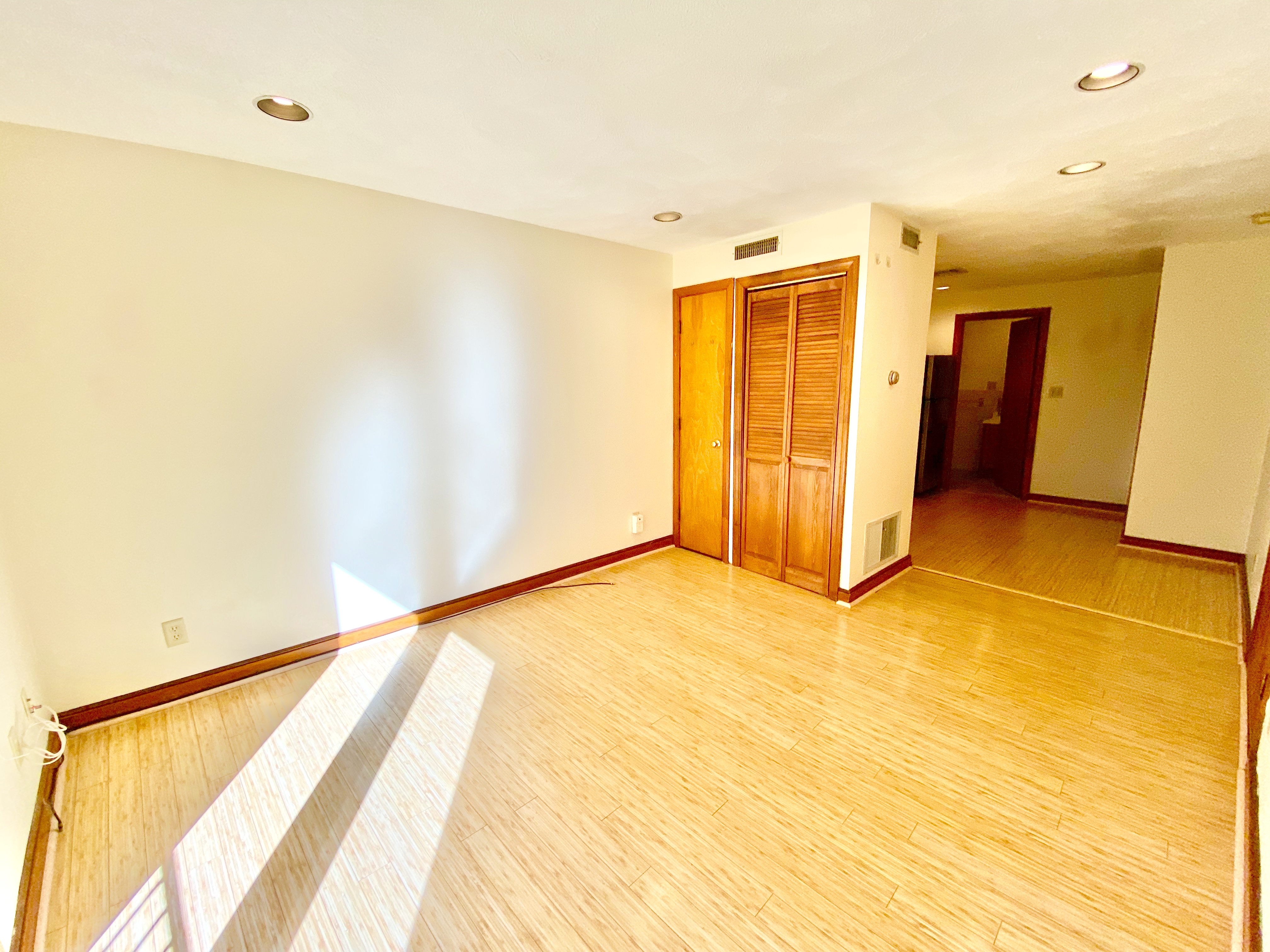 2 Webster Pl, North End