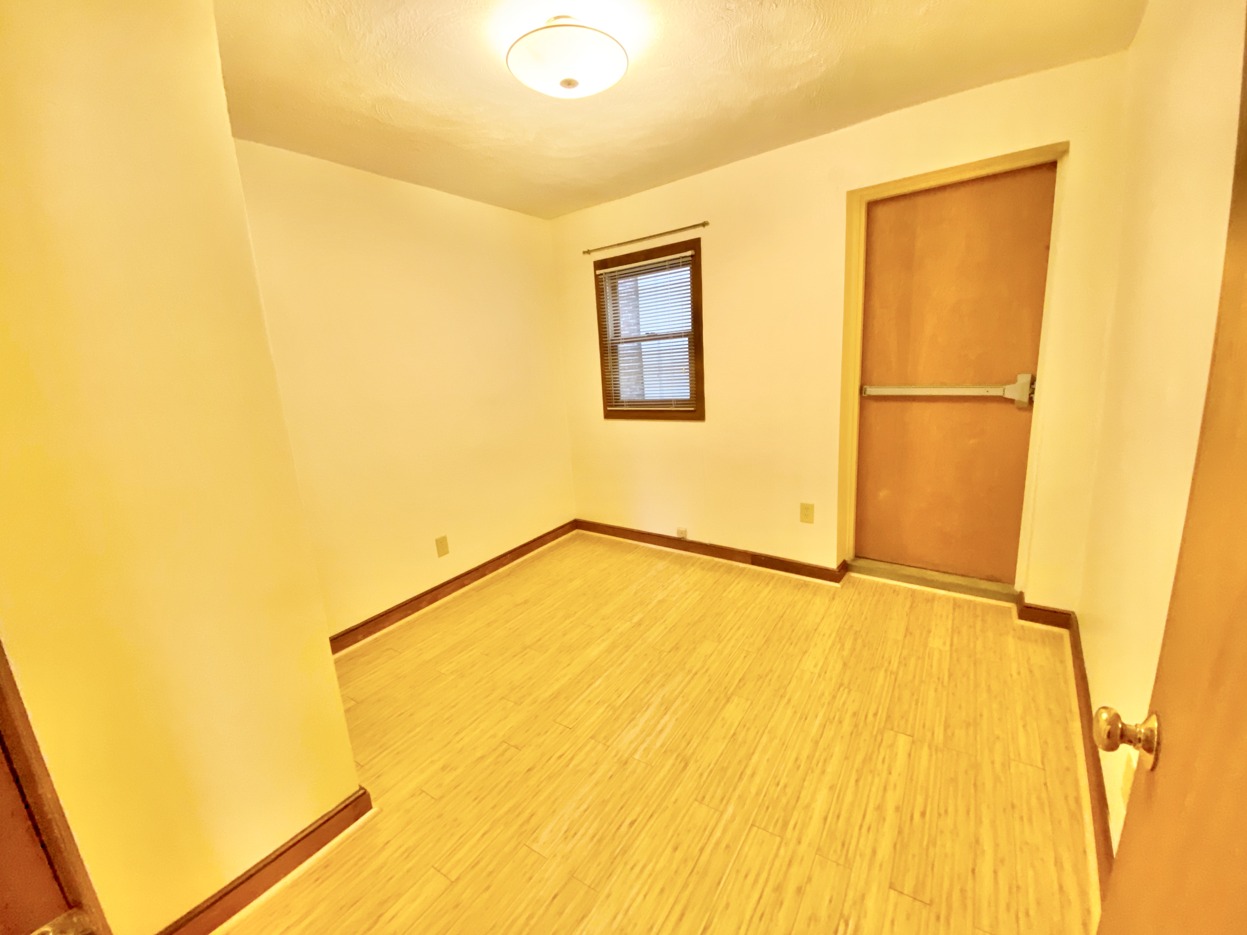 2 Webster Pl, North End