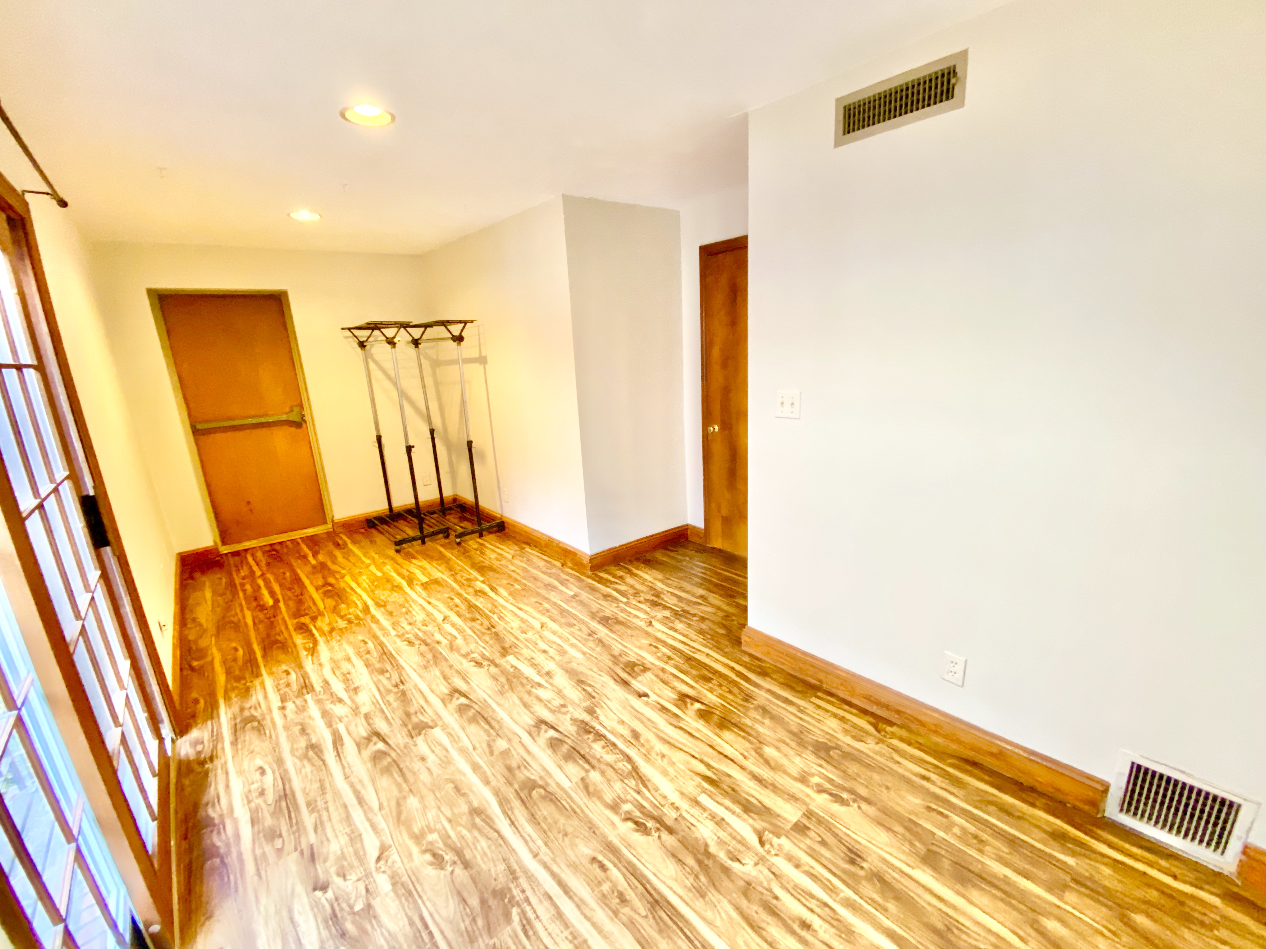 1 Webster Pl, North End