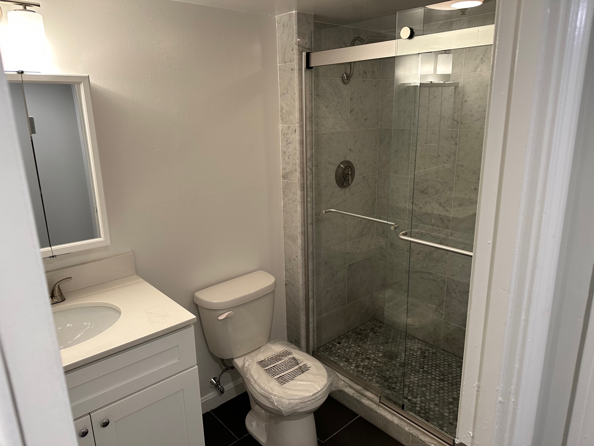 100 Queensberry St, Fenway