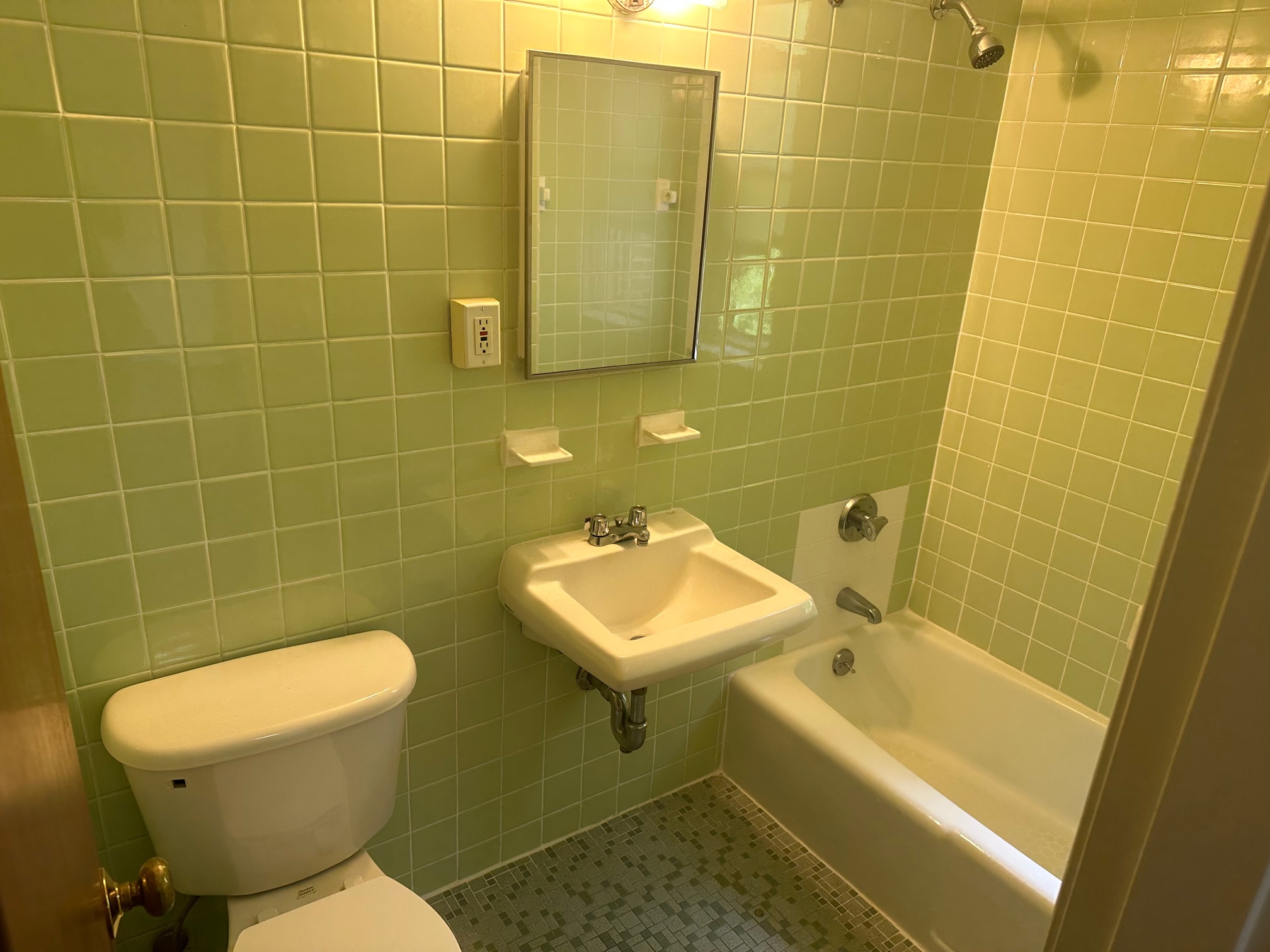 62 Huntington Ave, Mission Hill