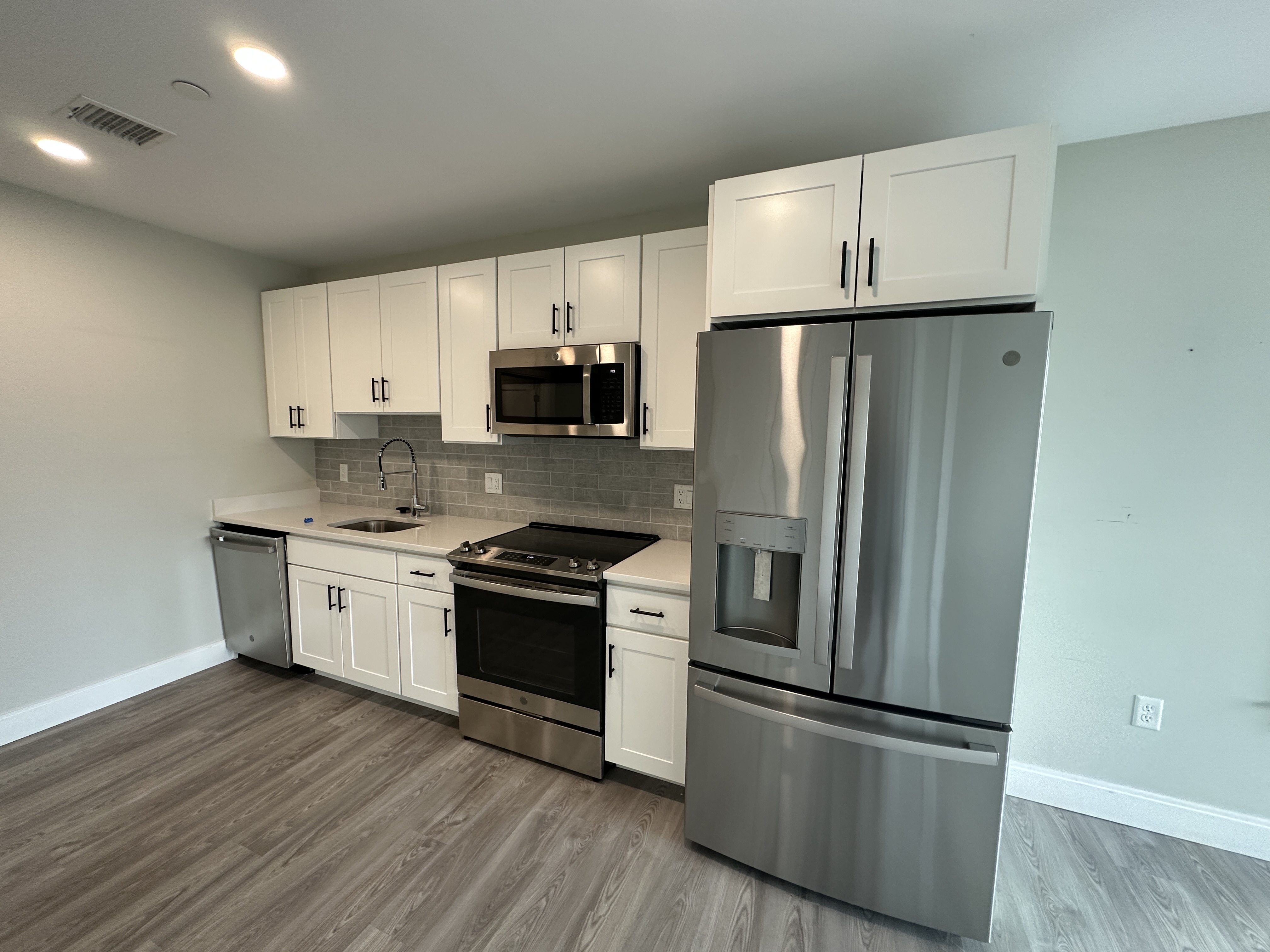 200 Old Colony Ave, South Boston