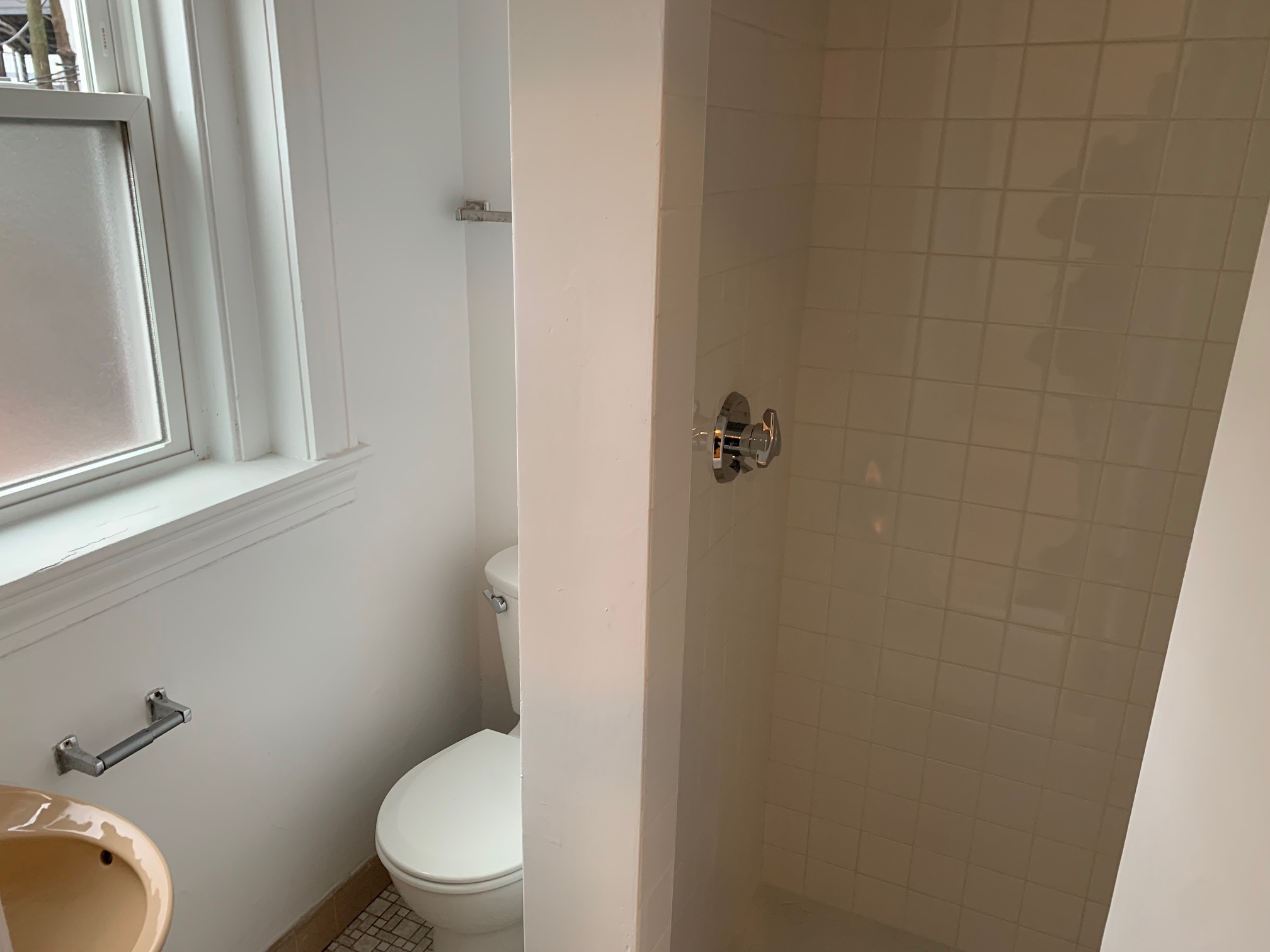 360 Beacon St, Ward Two