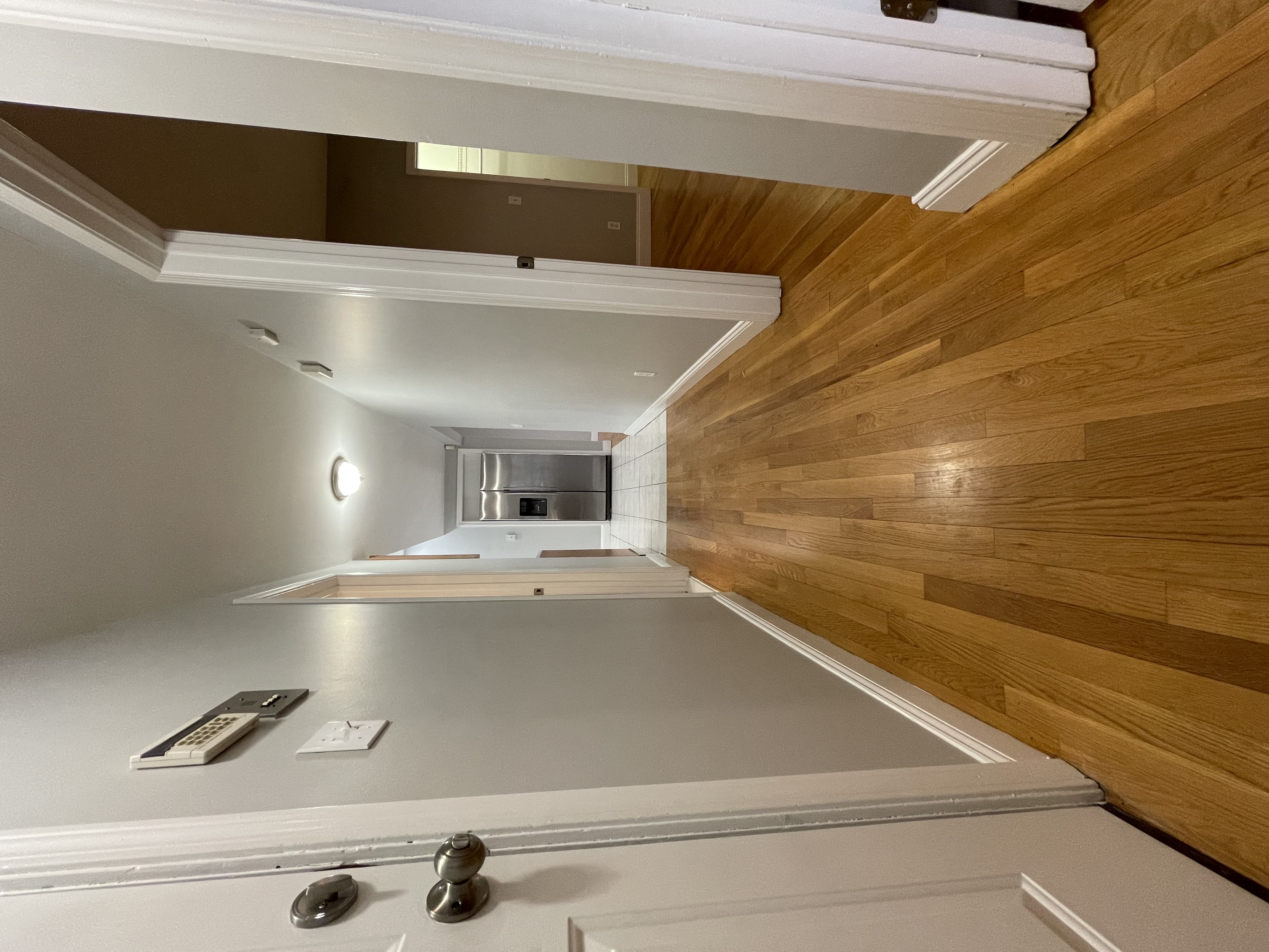 5 Transit St, South Boston