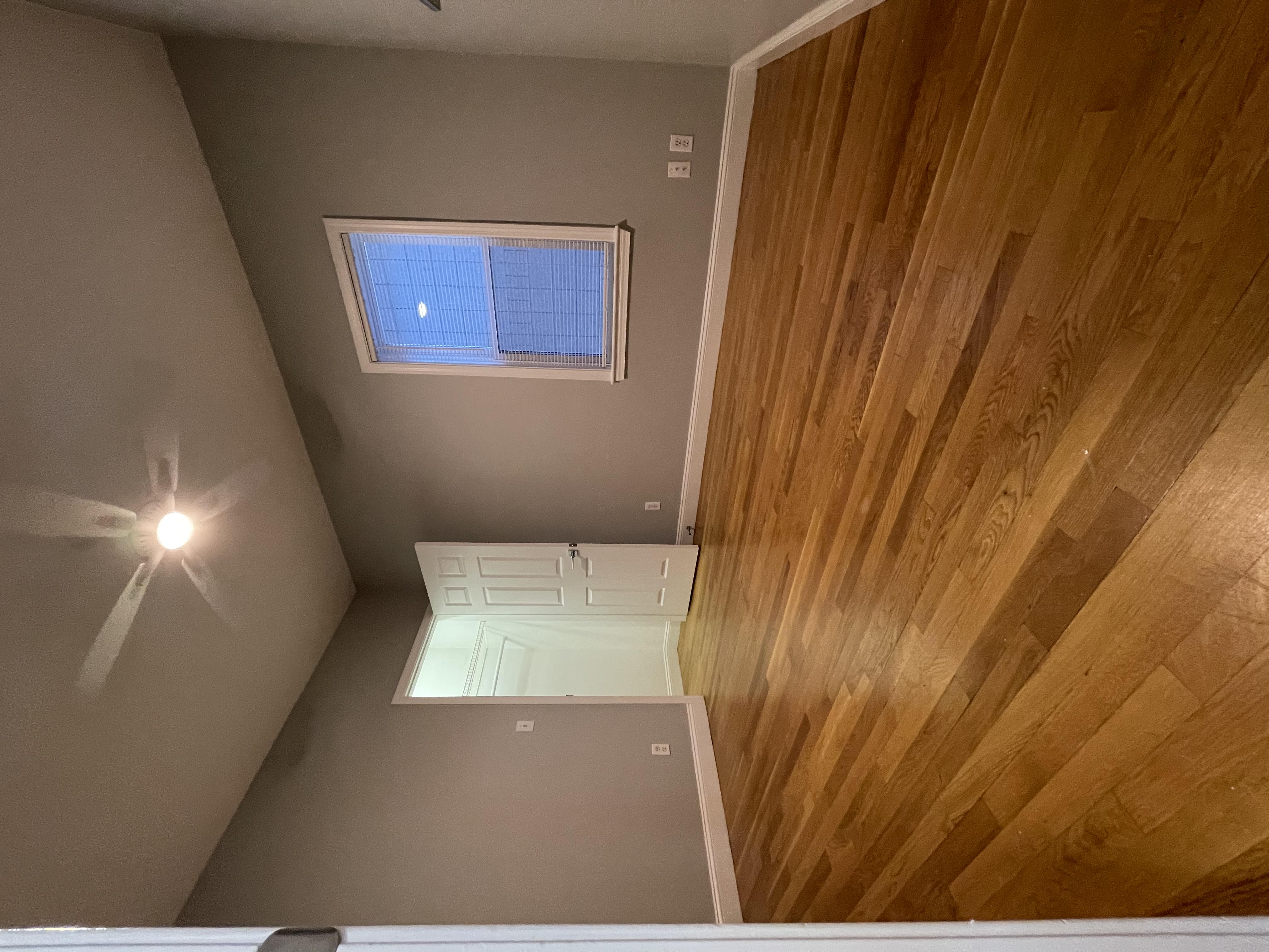 5 Transit St, South Boston