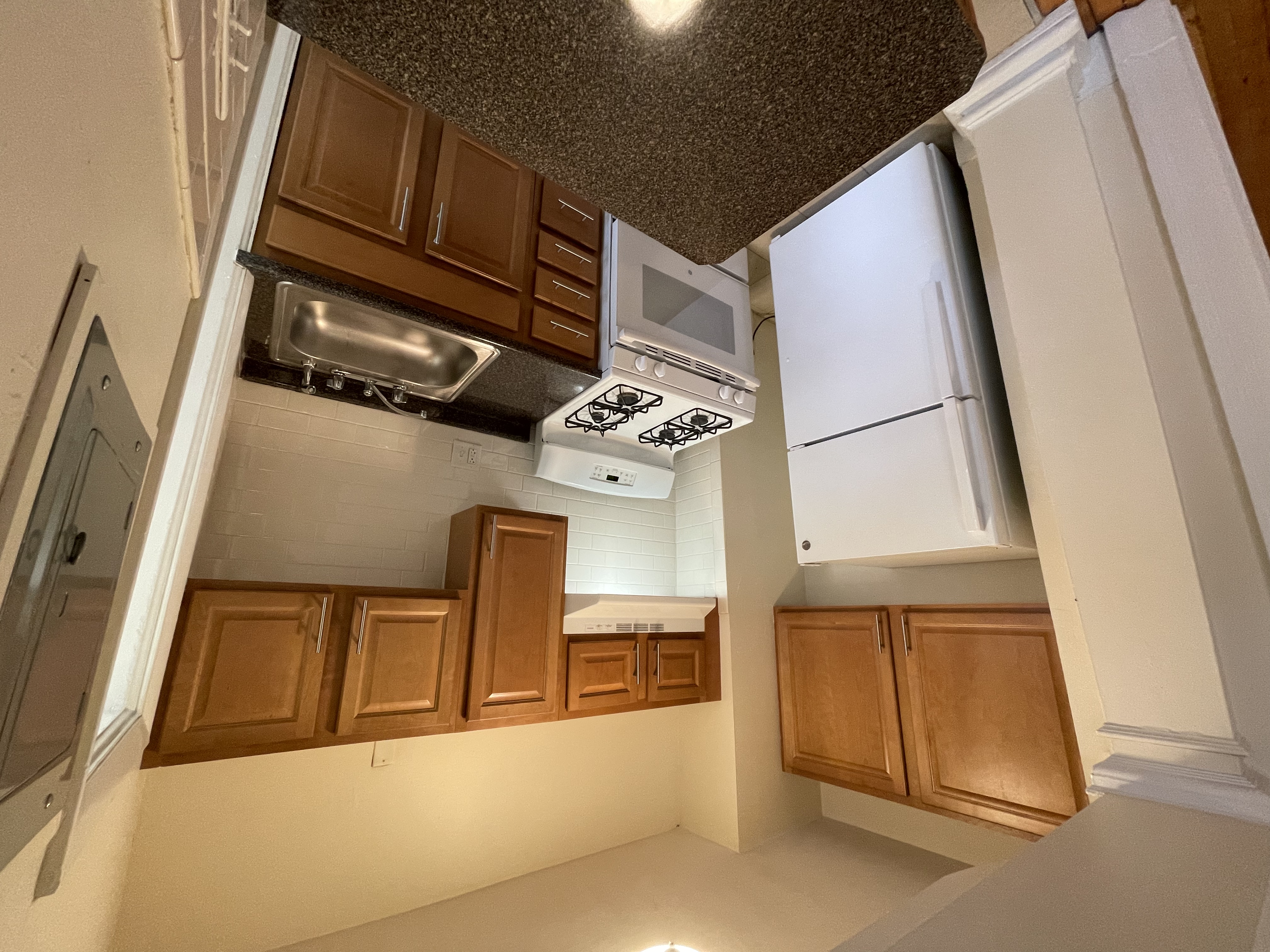 21 Brighton Ave, Allston