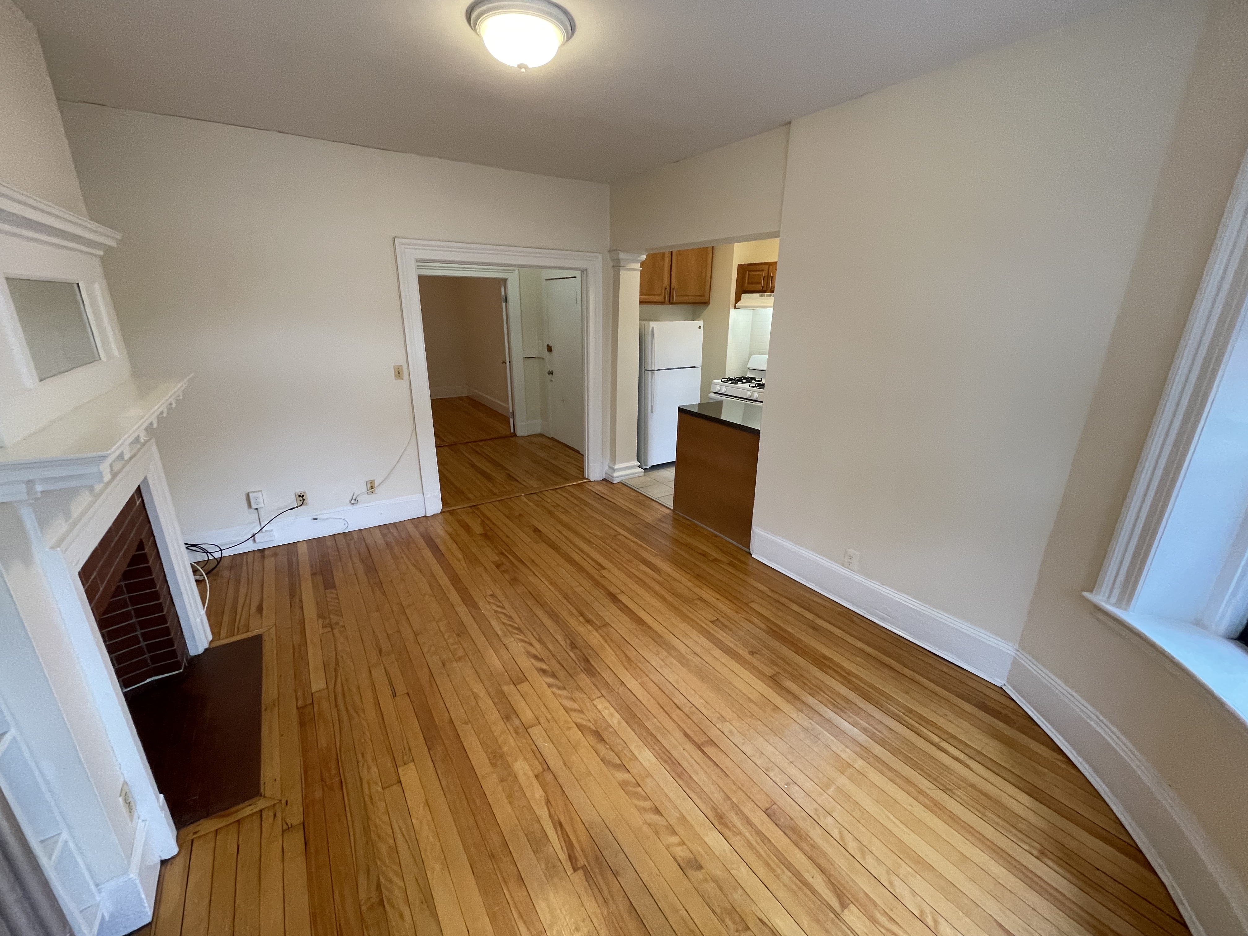 21 Brighton Ave, Allston