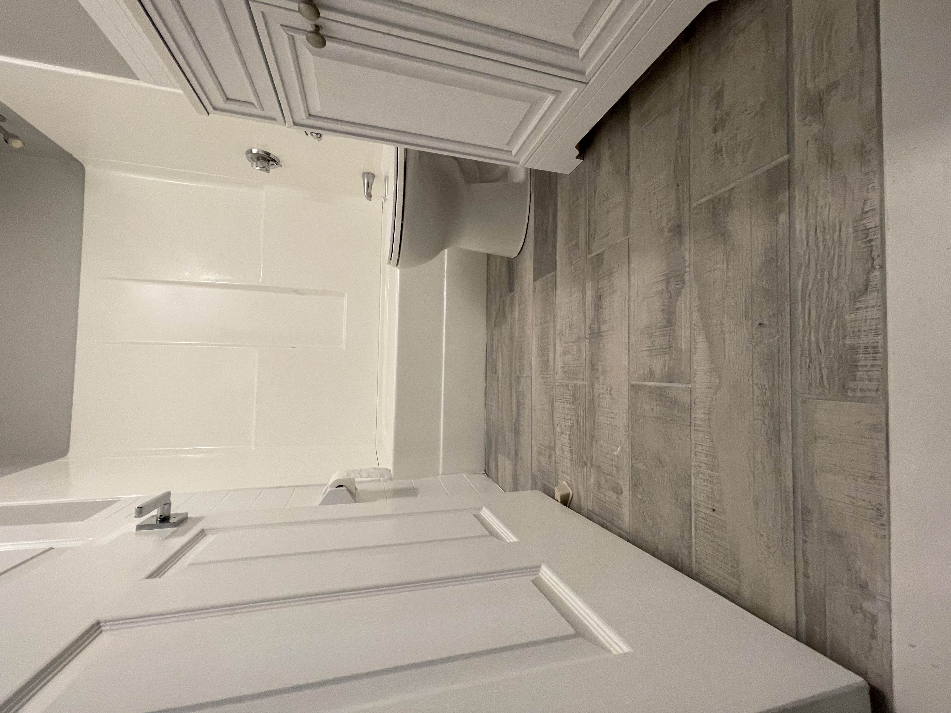 5 Transit St, South Boston