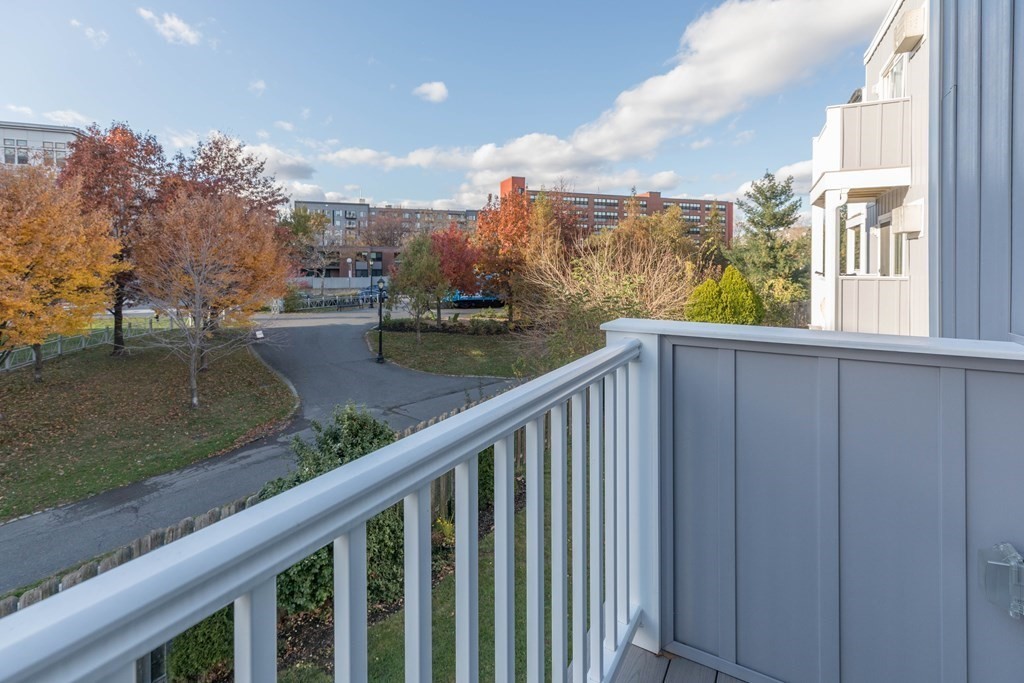 10 Orleans St, East Boston