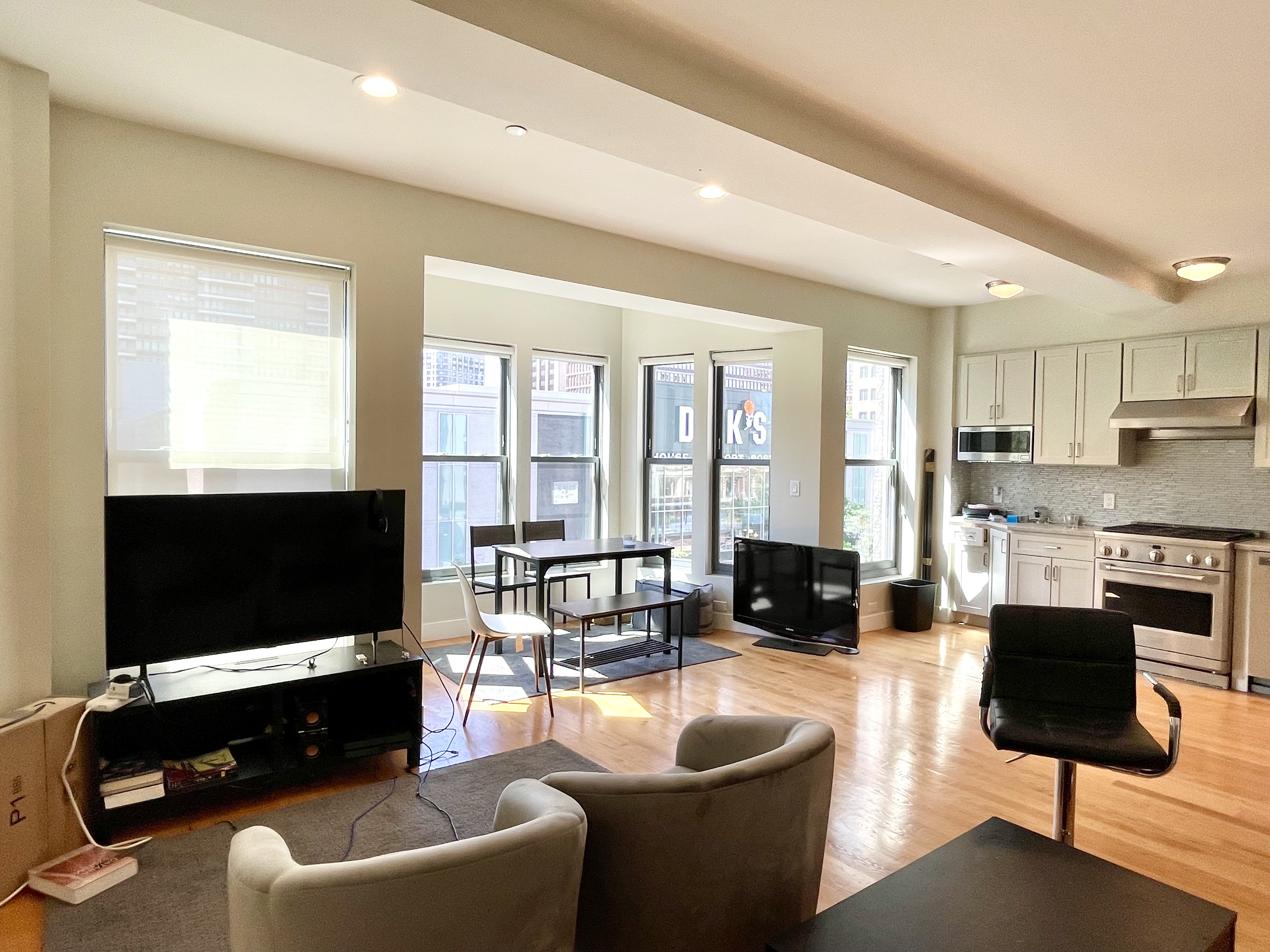 719 Boylston St, Back Bay