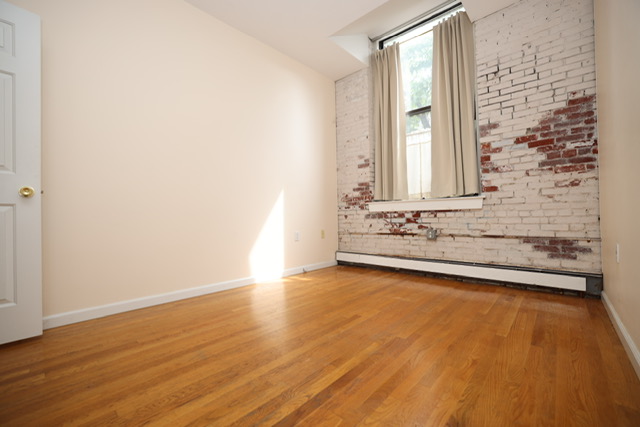 69 Harvey St, North Cambridge