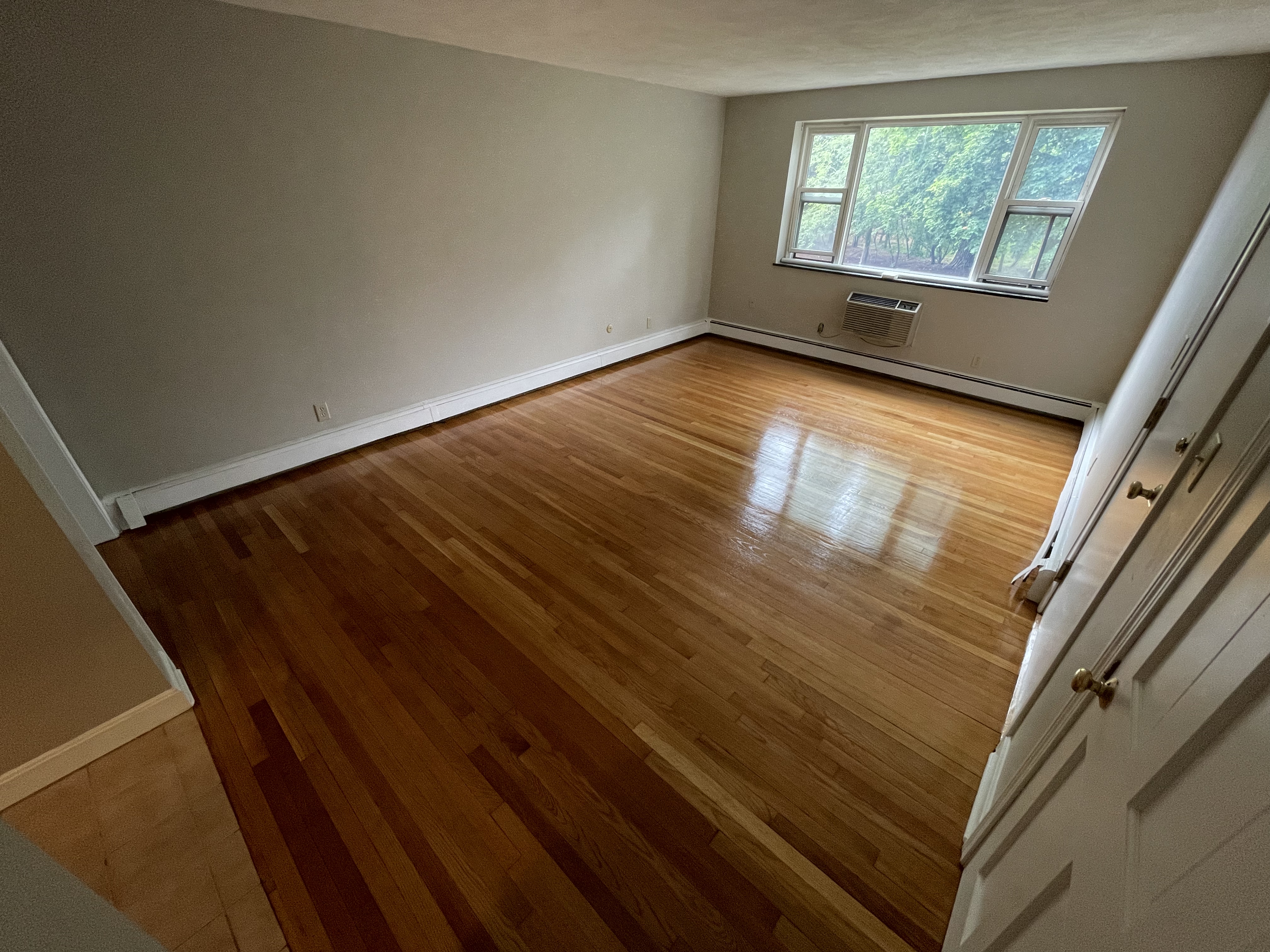 270 Grove St, Newton