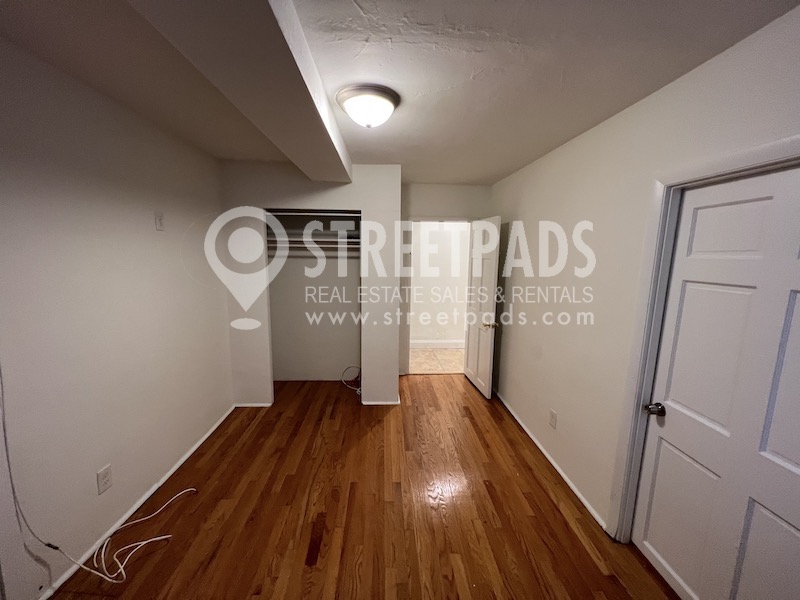 1322 Commonwealth Ave, Allston