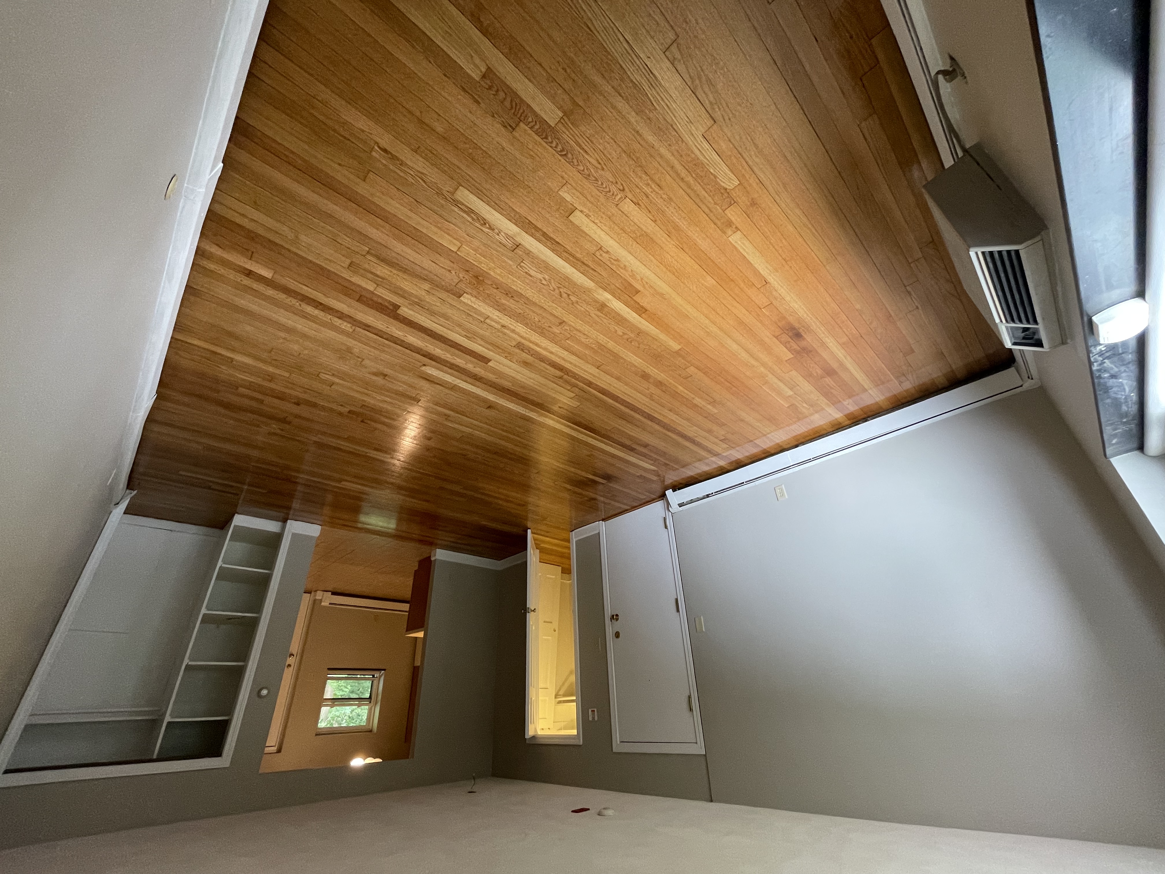 270 Grove St, Newton