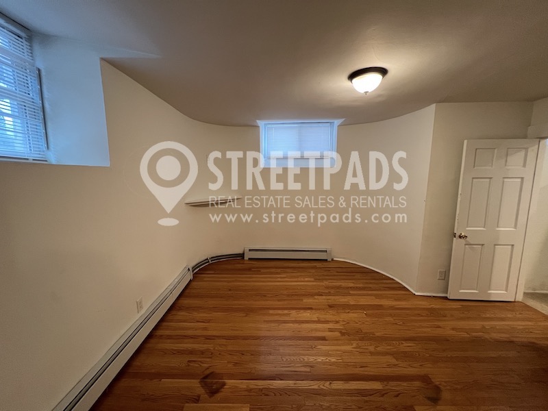 1322 Commonwealth Ave, Allston