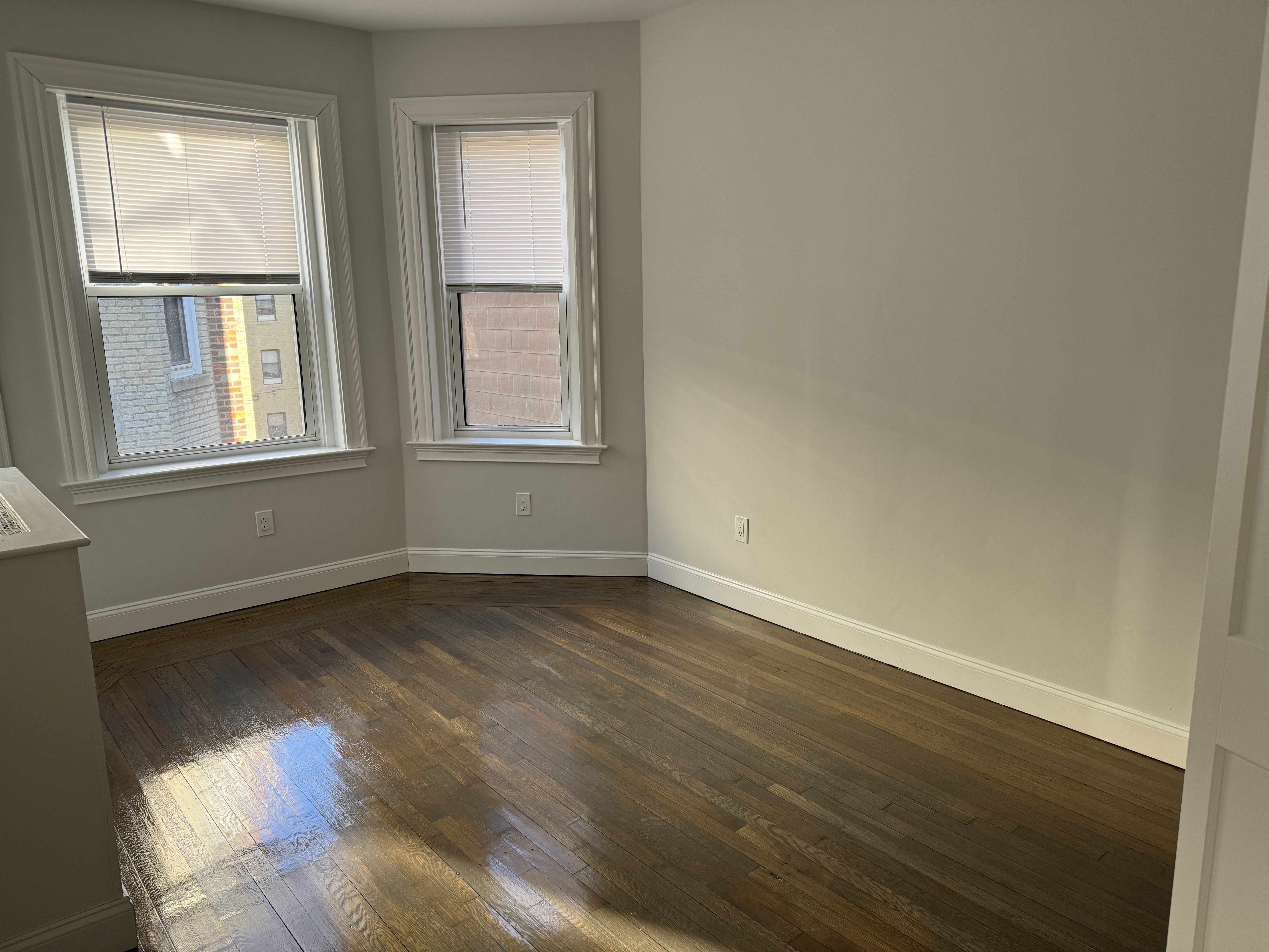 112 Jersey St, Fenway