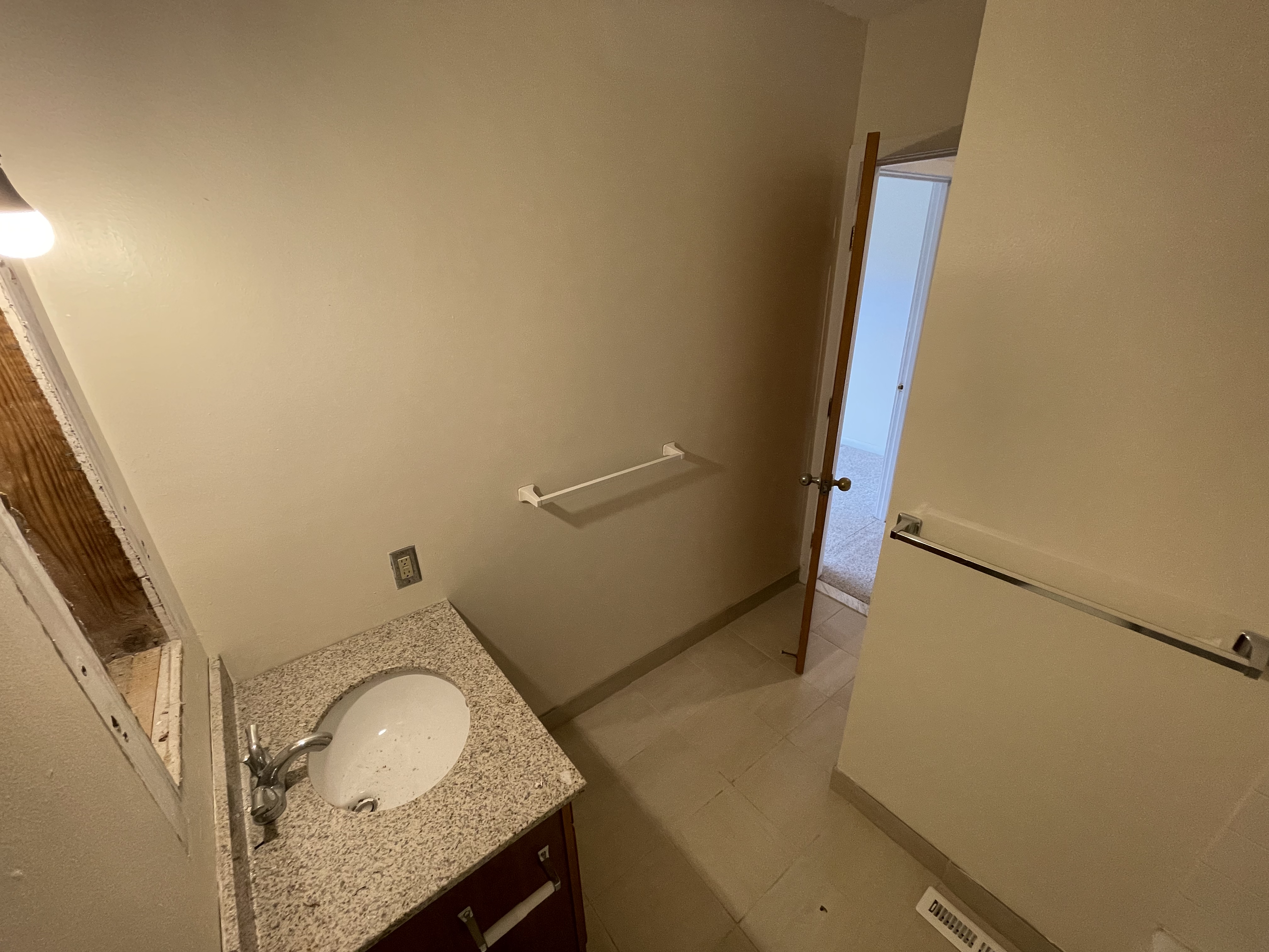 65 Riverside Ave, Medford