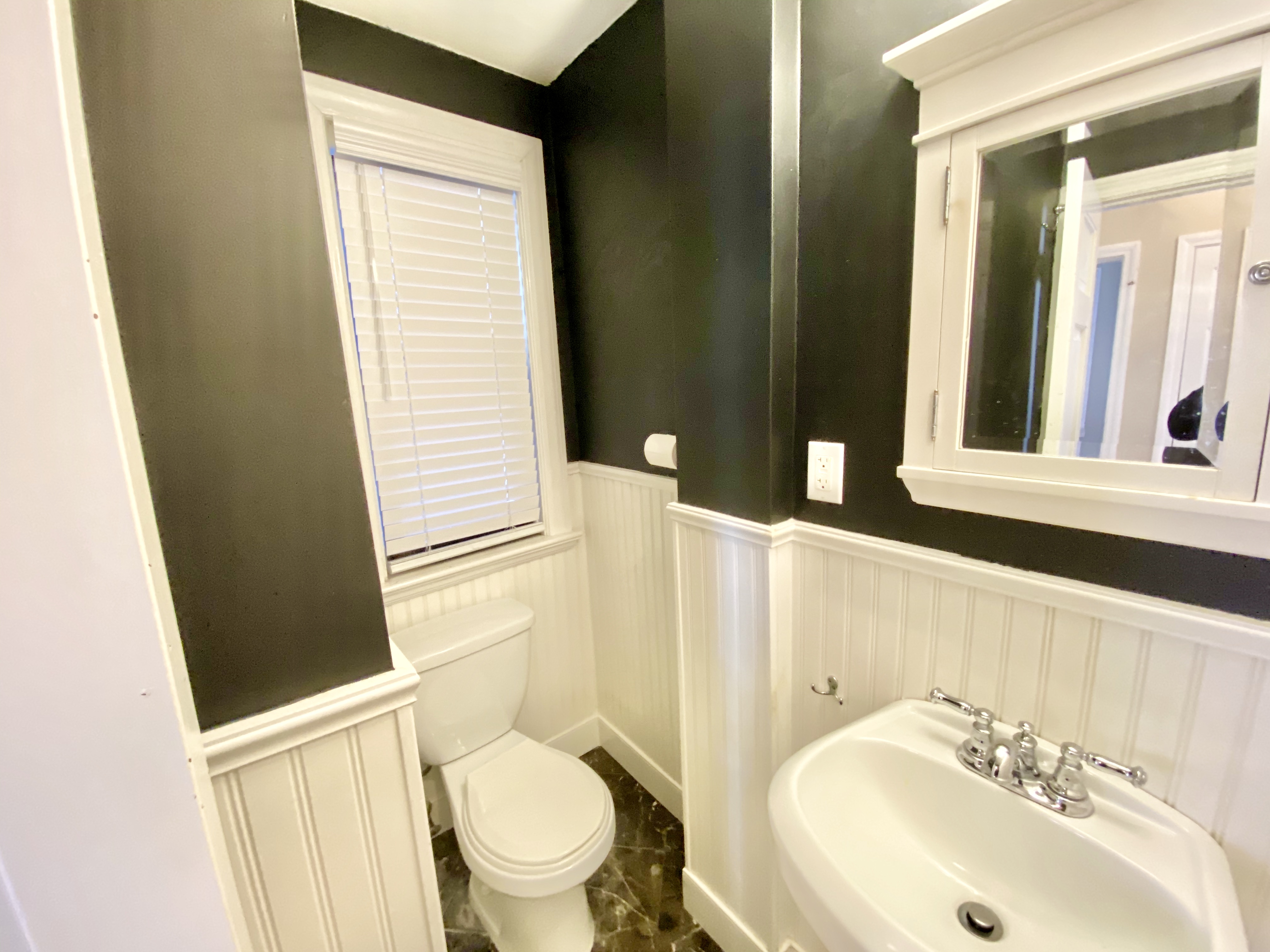 44 Charter St, North End