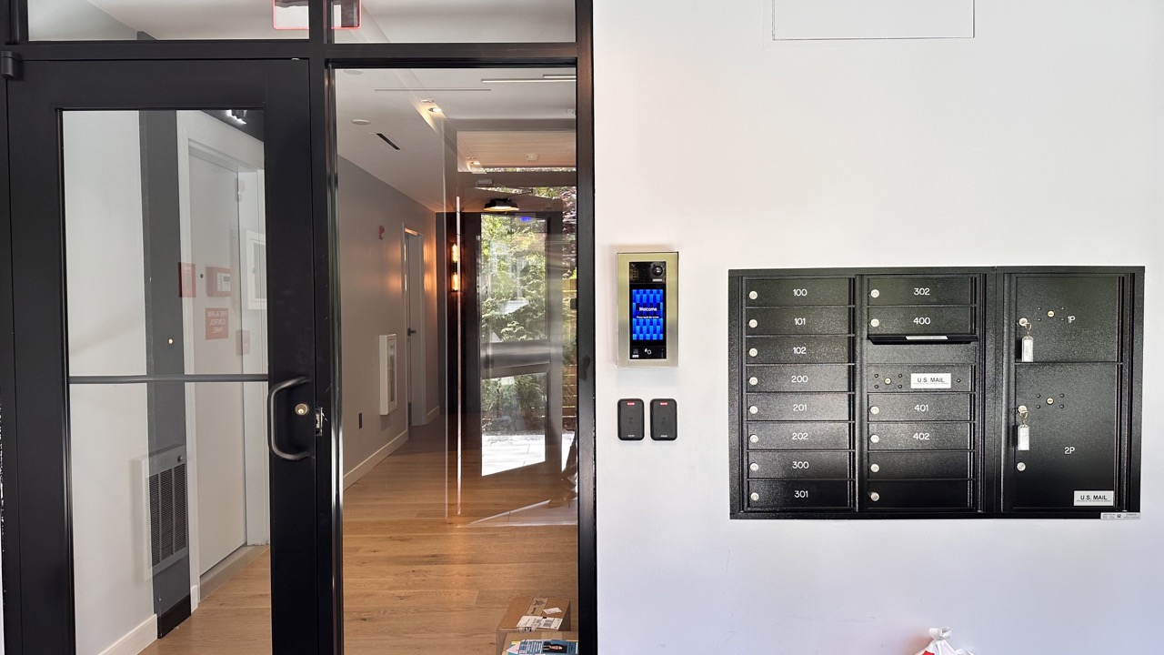 54 Auburn St, Coolidge Corner