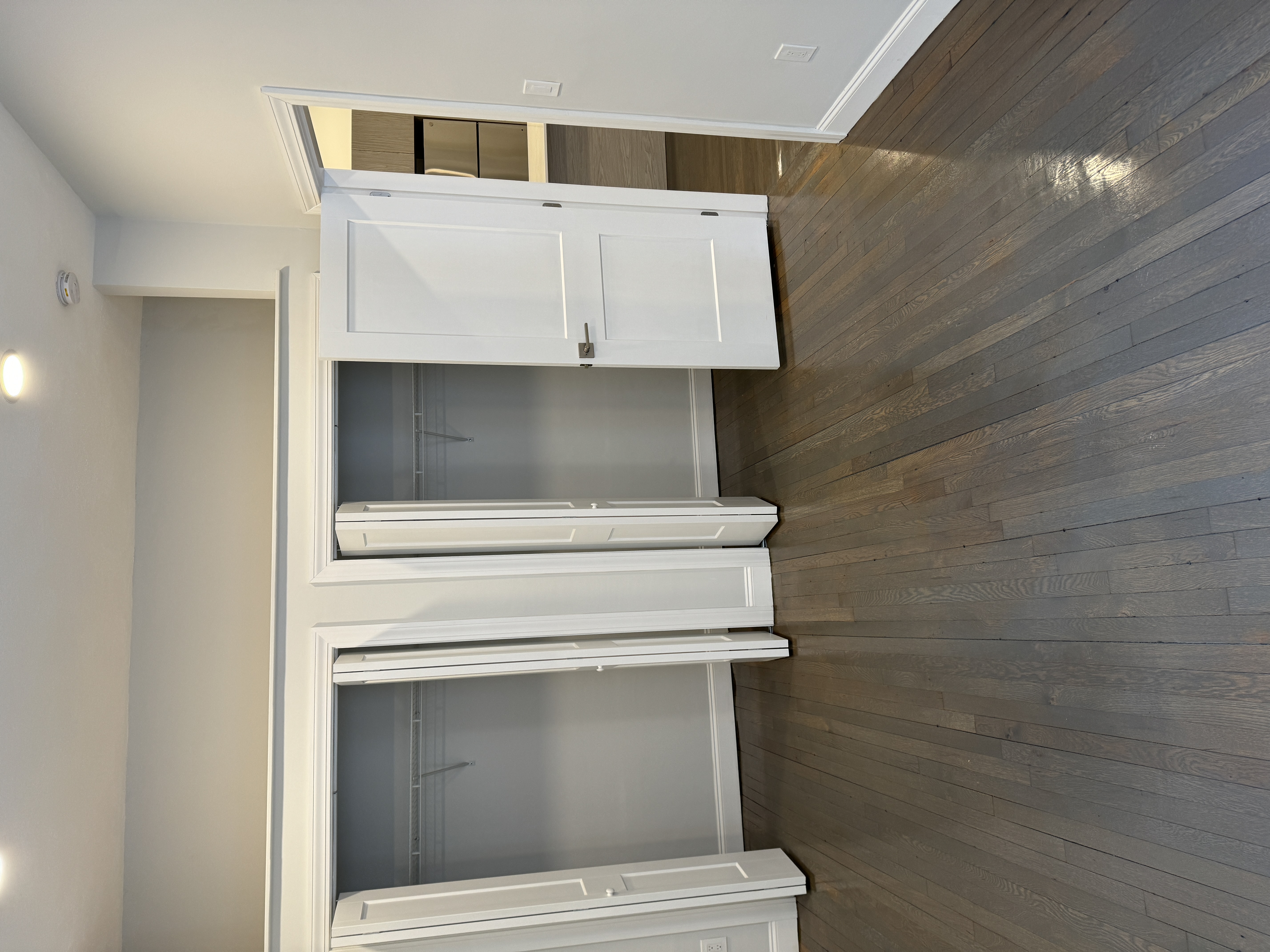 106 Queensberry St, Fenway