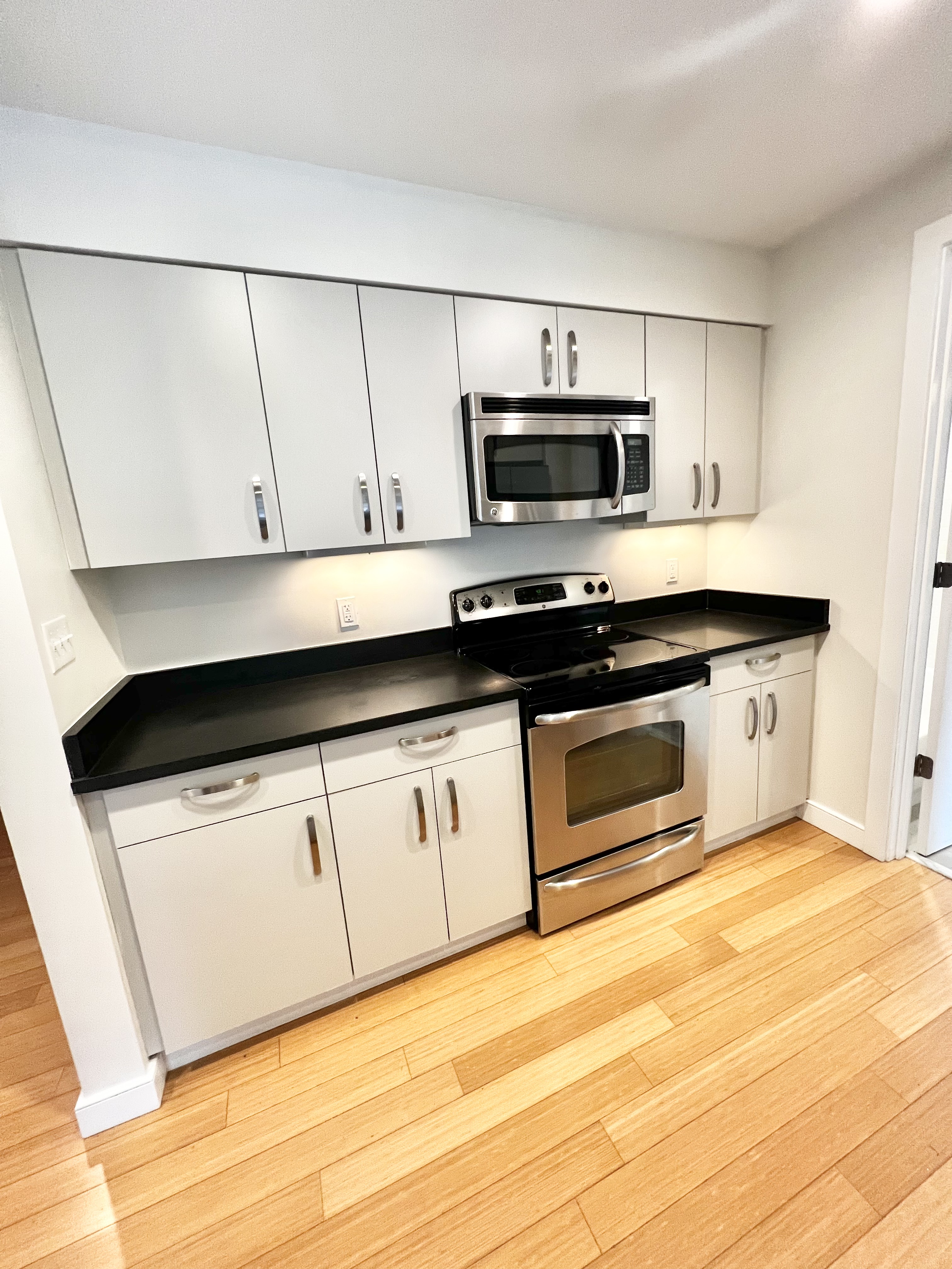 599 Albany St, South Boston