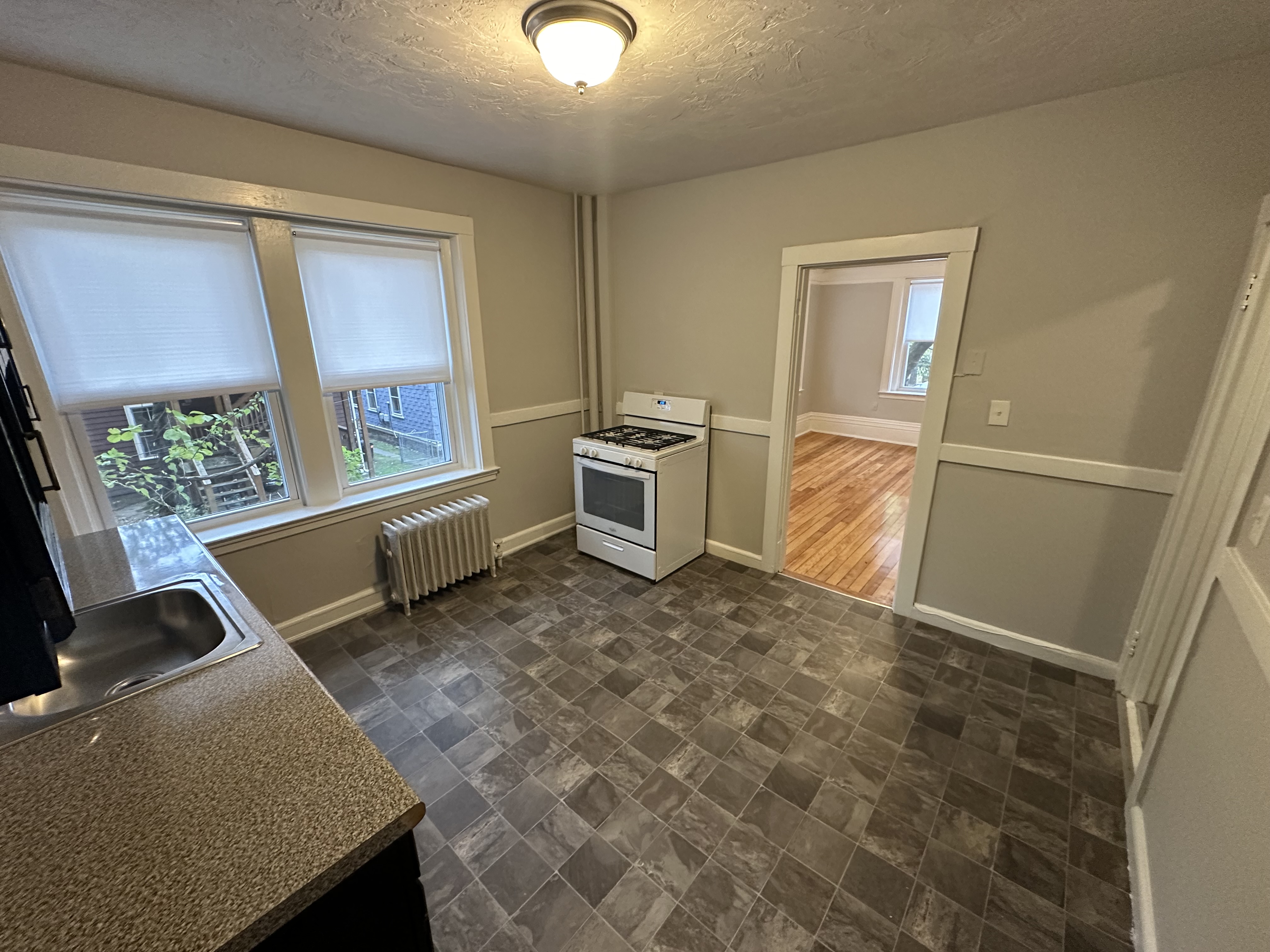 220 South St, Jamaica Plain