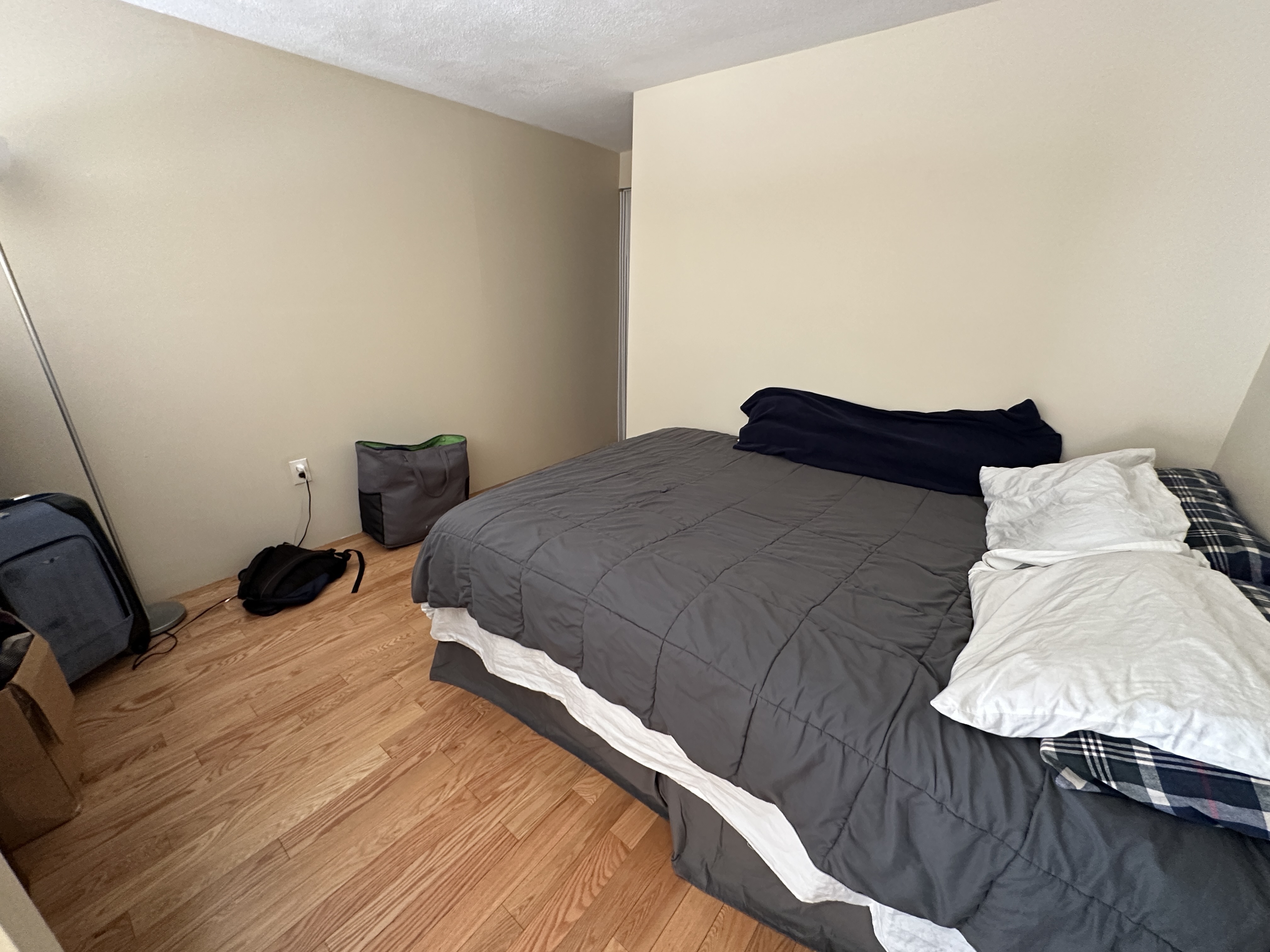 385 Dorchester St, South Boston