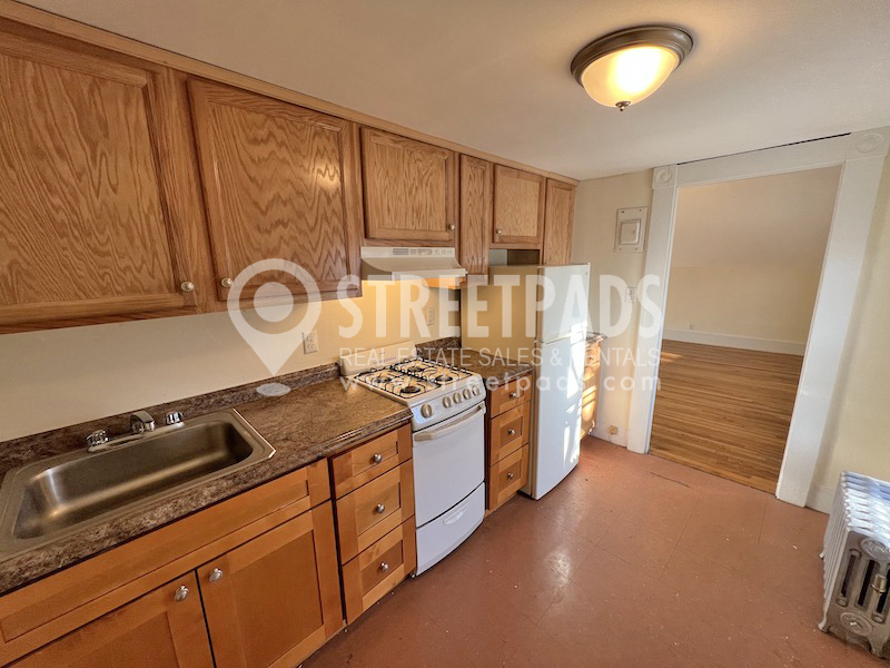 381 Harvard St, Central Square